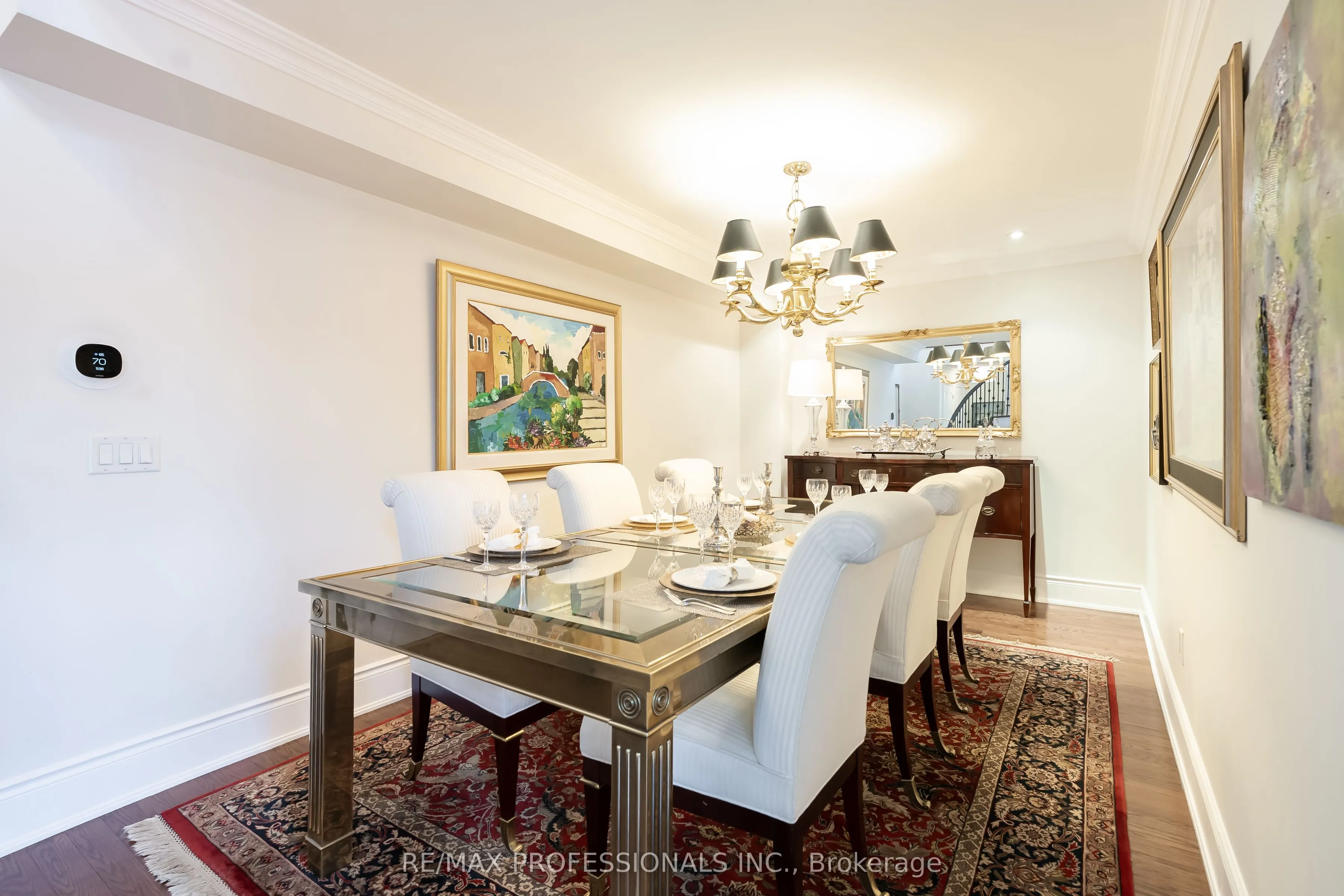 1111 Avenue Road, #205