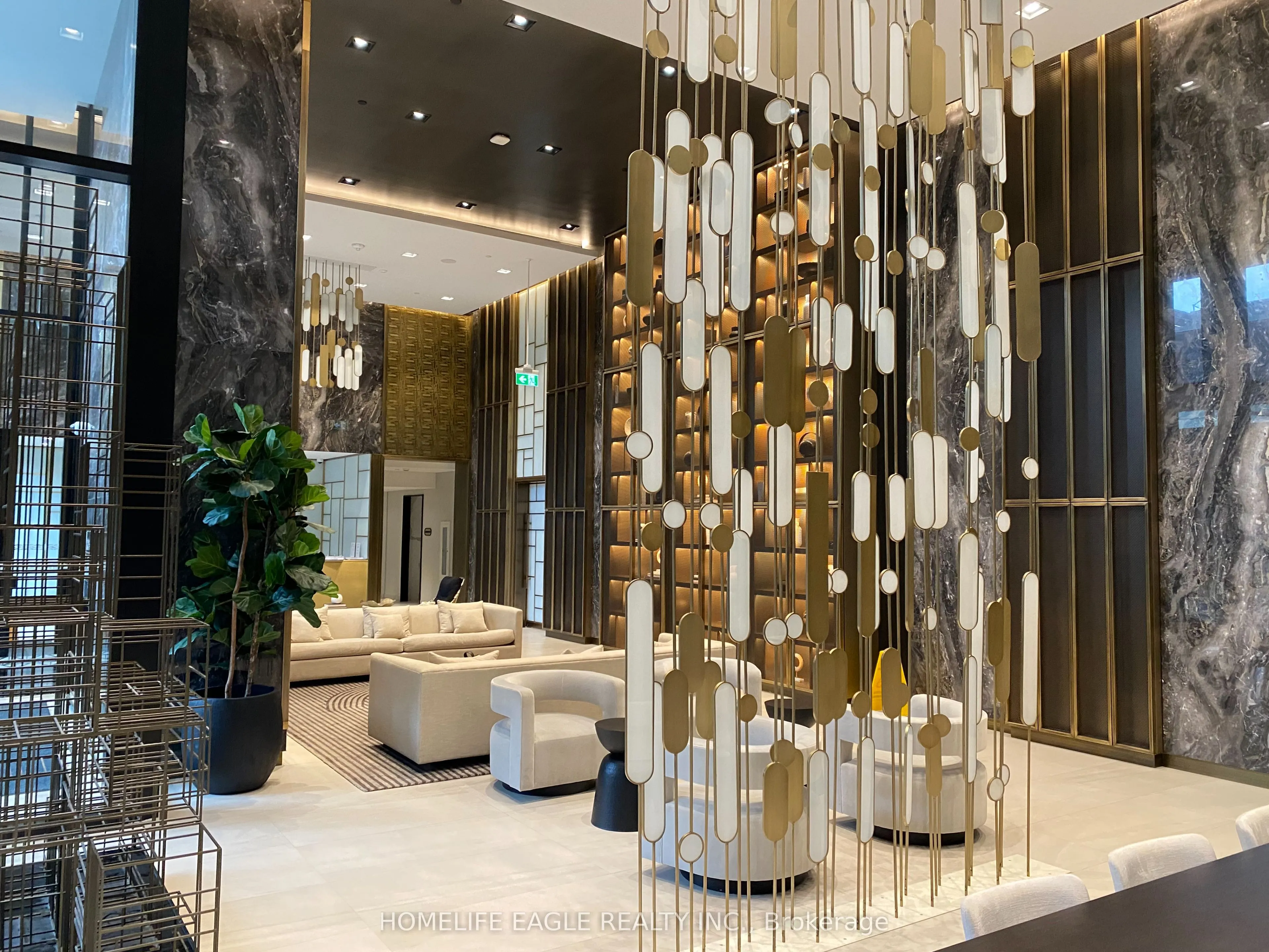 117 Broadway Avenue, #3308