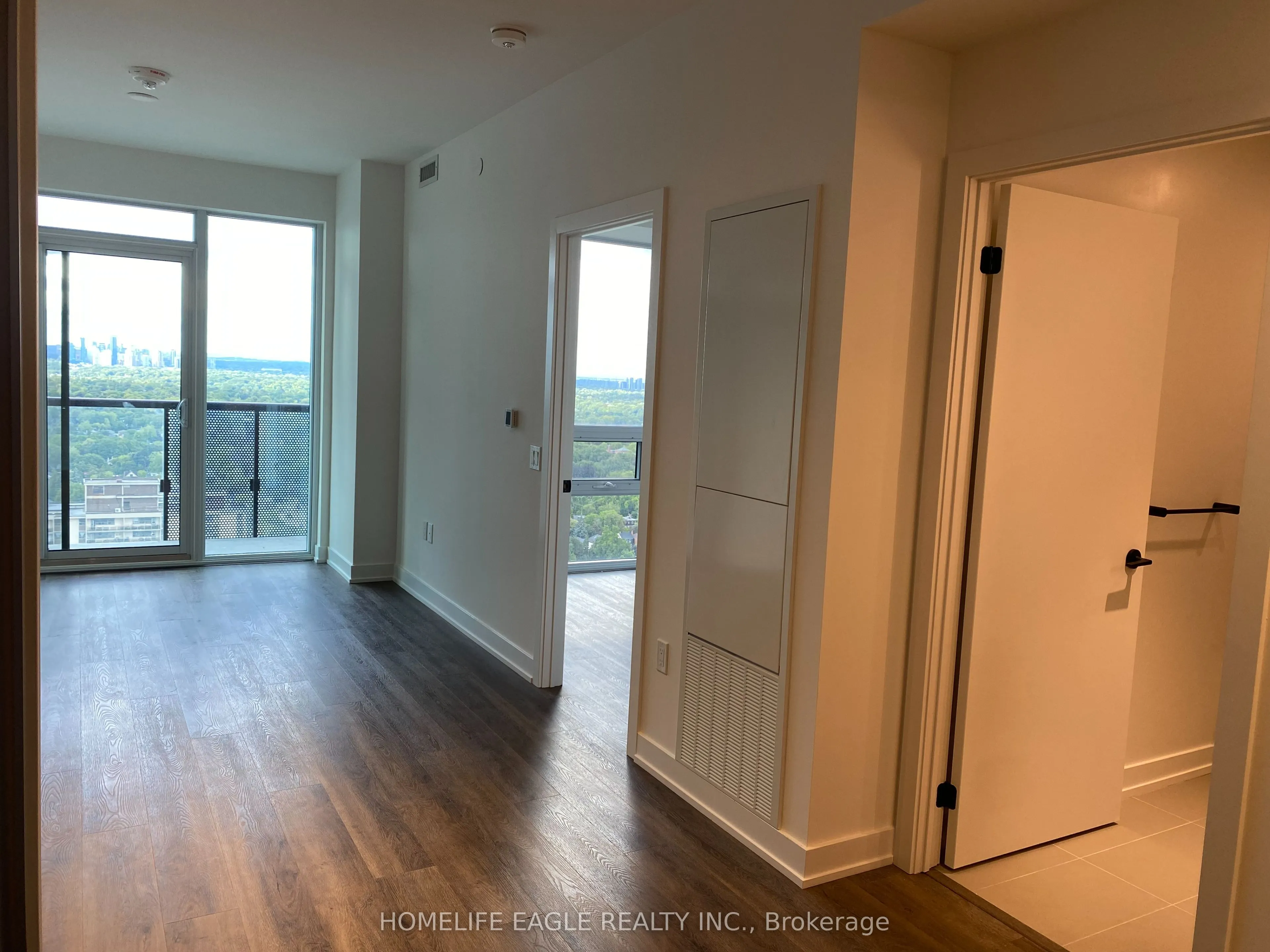 117 Broadway Avenue, #3308
