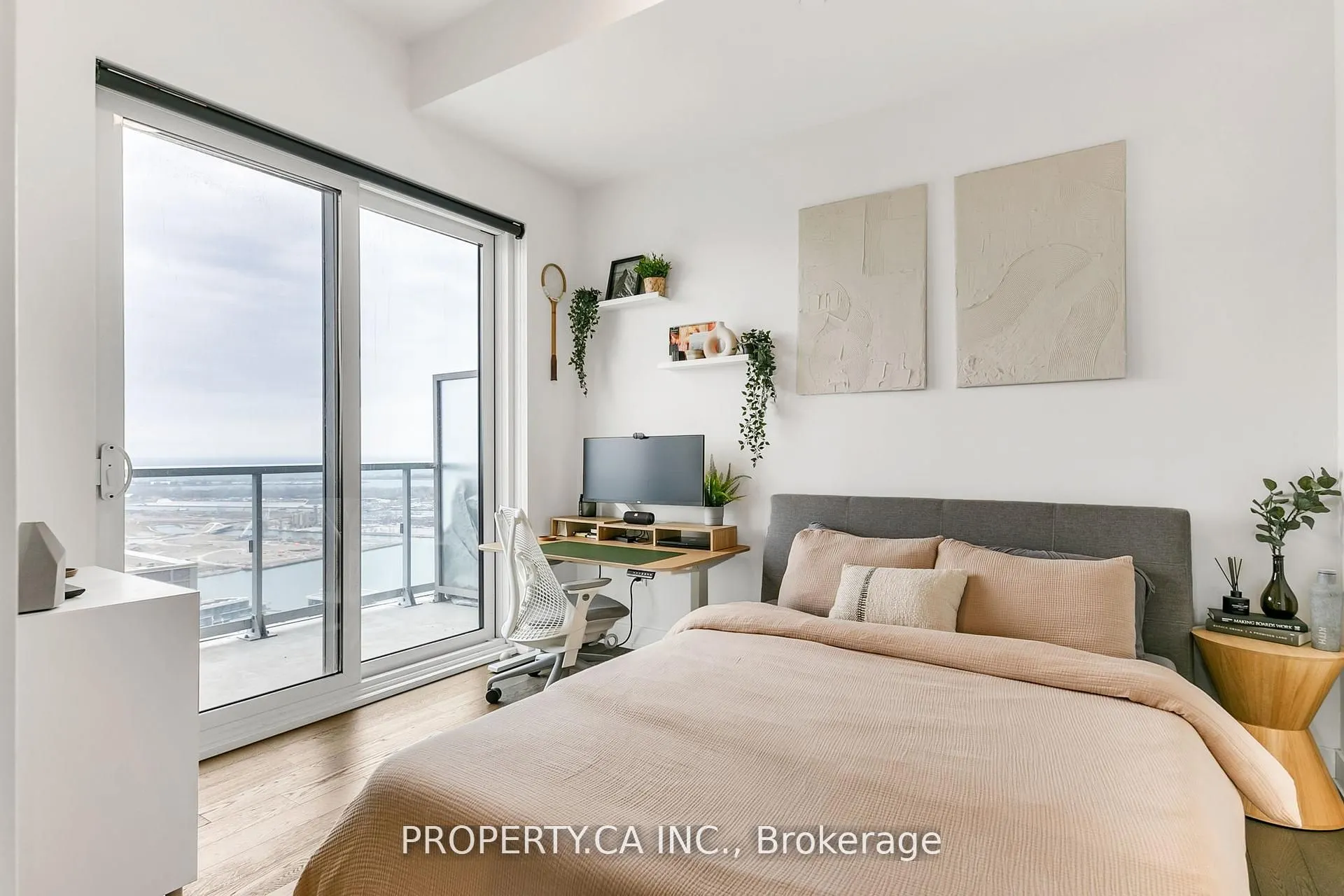 15 Lower Jarvis Street, #4005