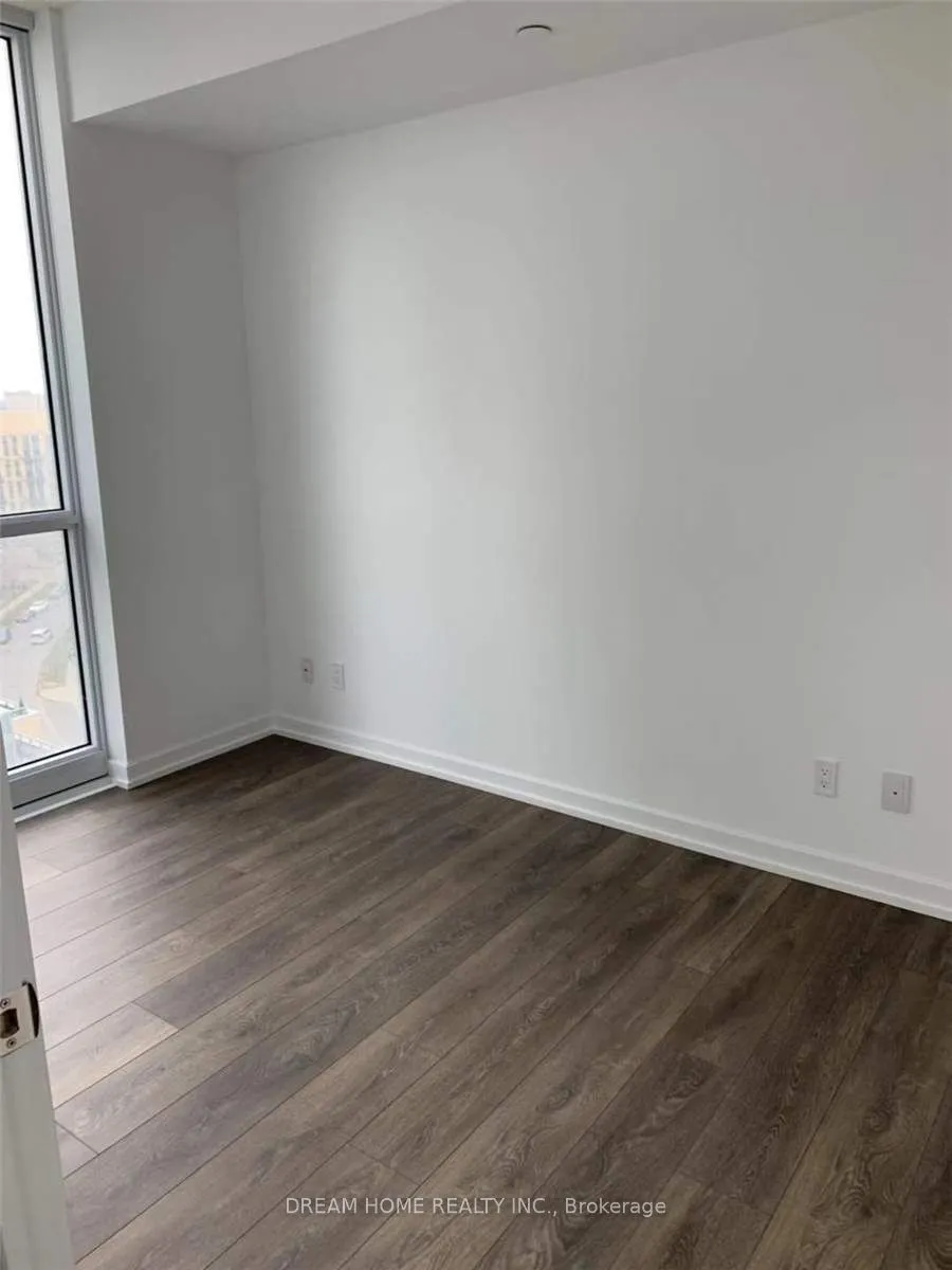 56 Forest Manor Road, #1107