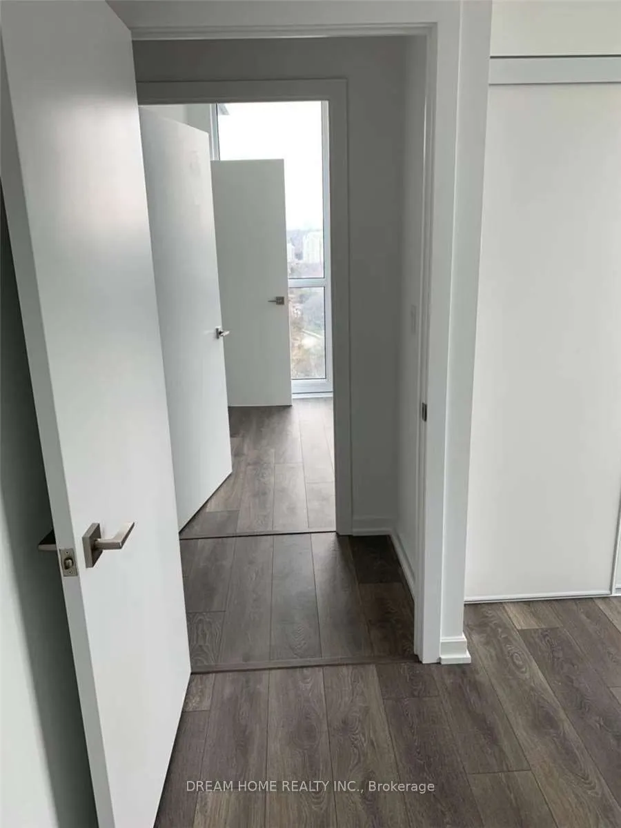 56 Forest Manor Road, #1107