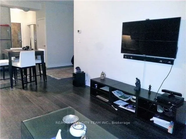 33 Bay Street, #3710