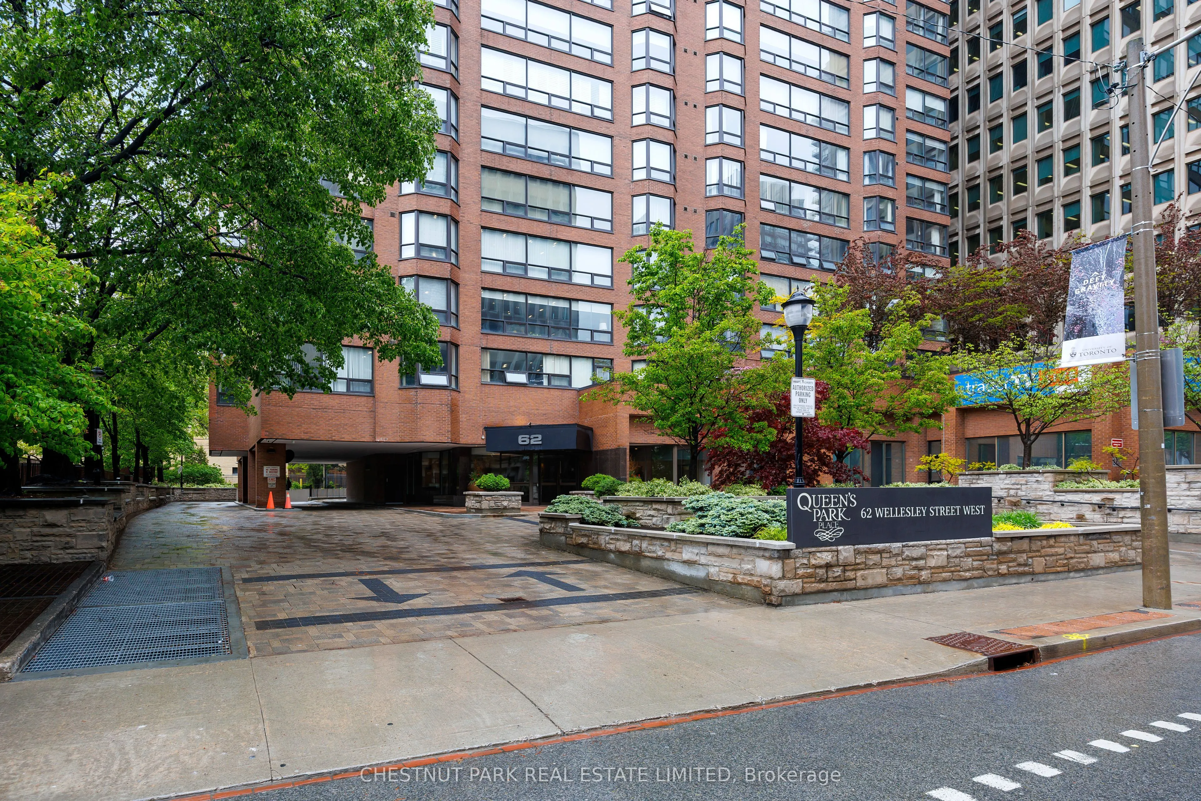 62 Wellesley Street W, #1903