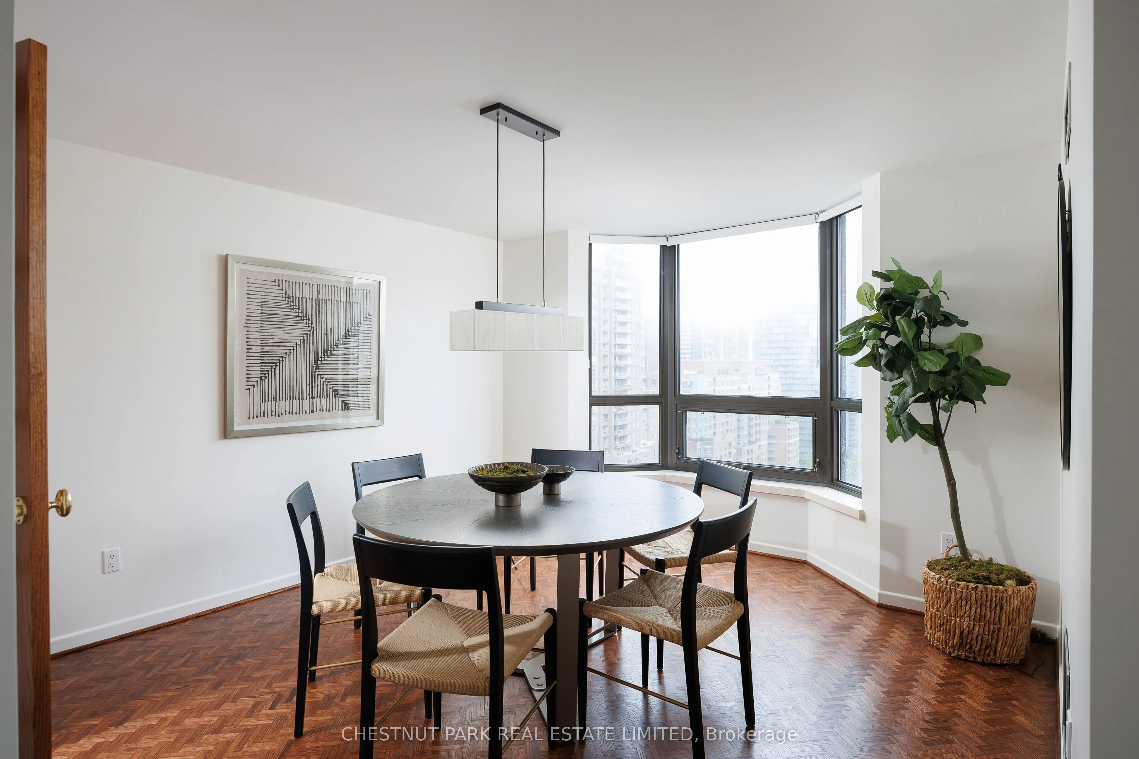 62 Wellesley Street W, #1903