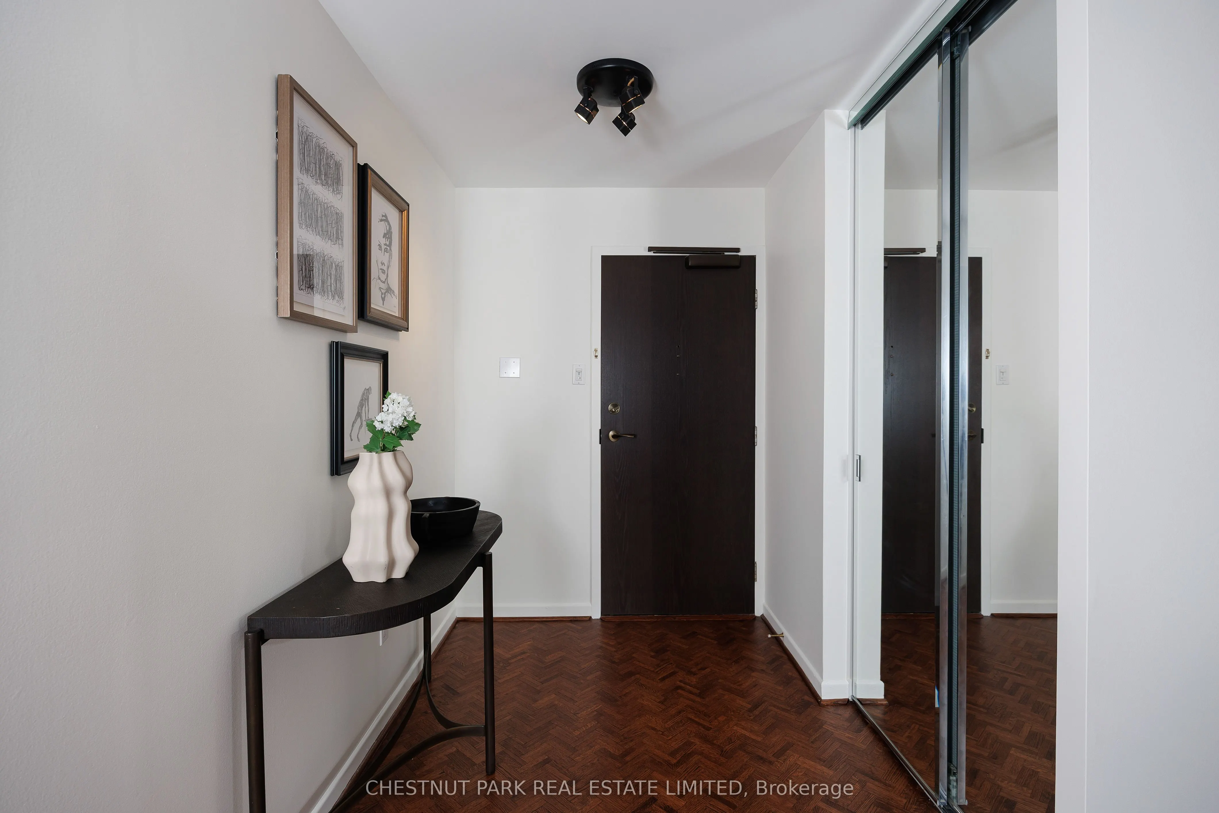 62 Wellesley Street W, #1903