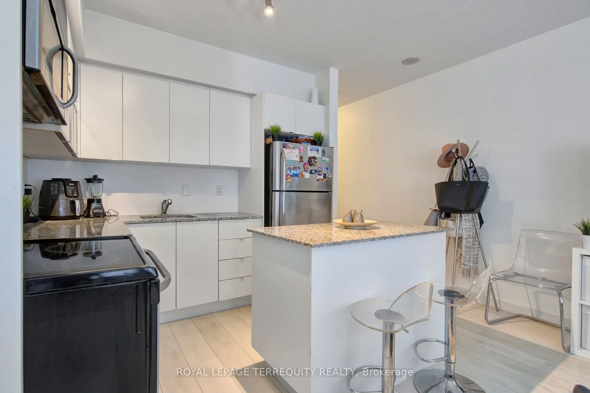 55 East Liberty Street, #302