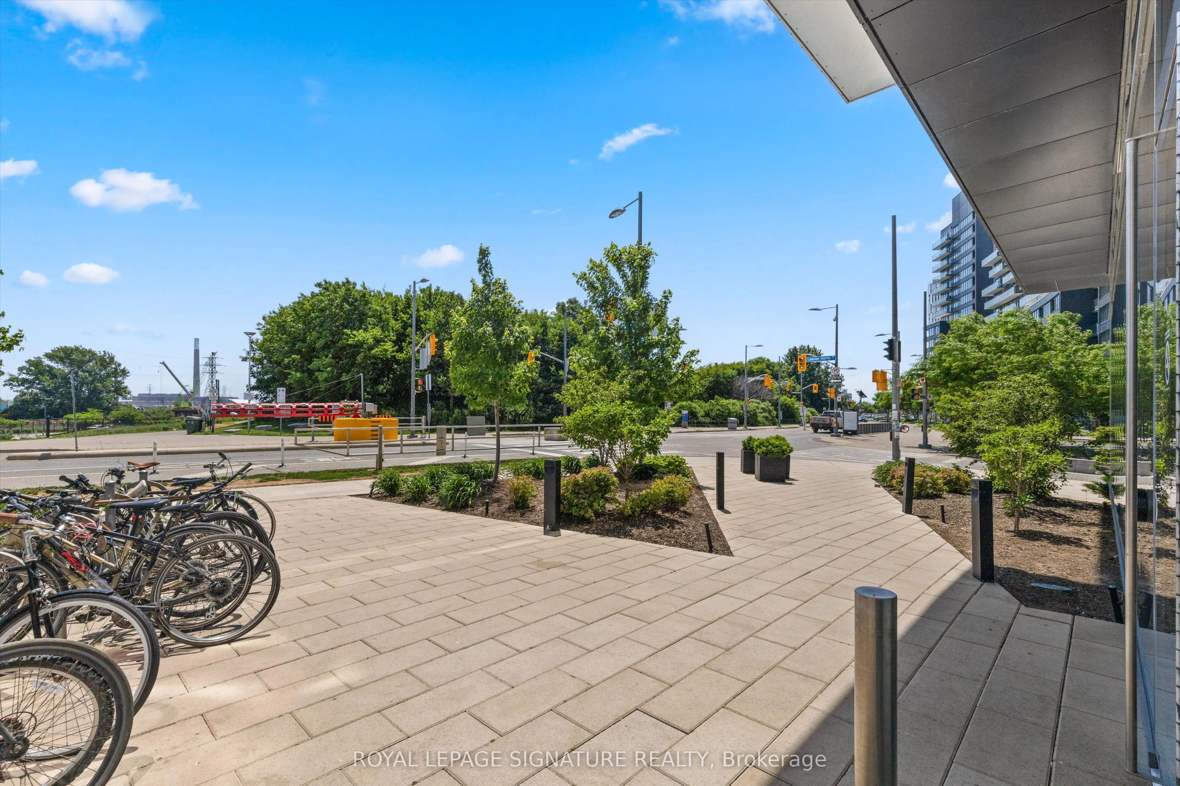 170 Bayview Avenue, #707