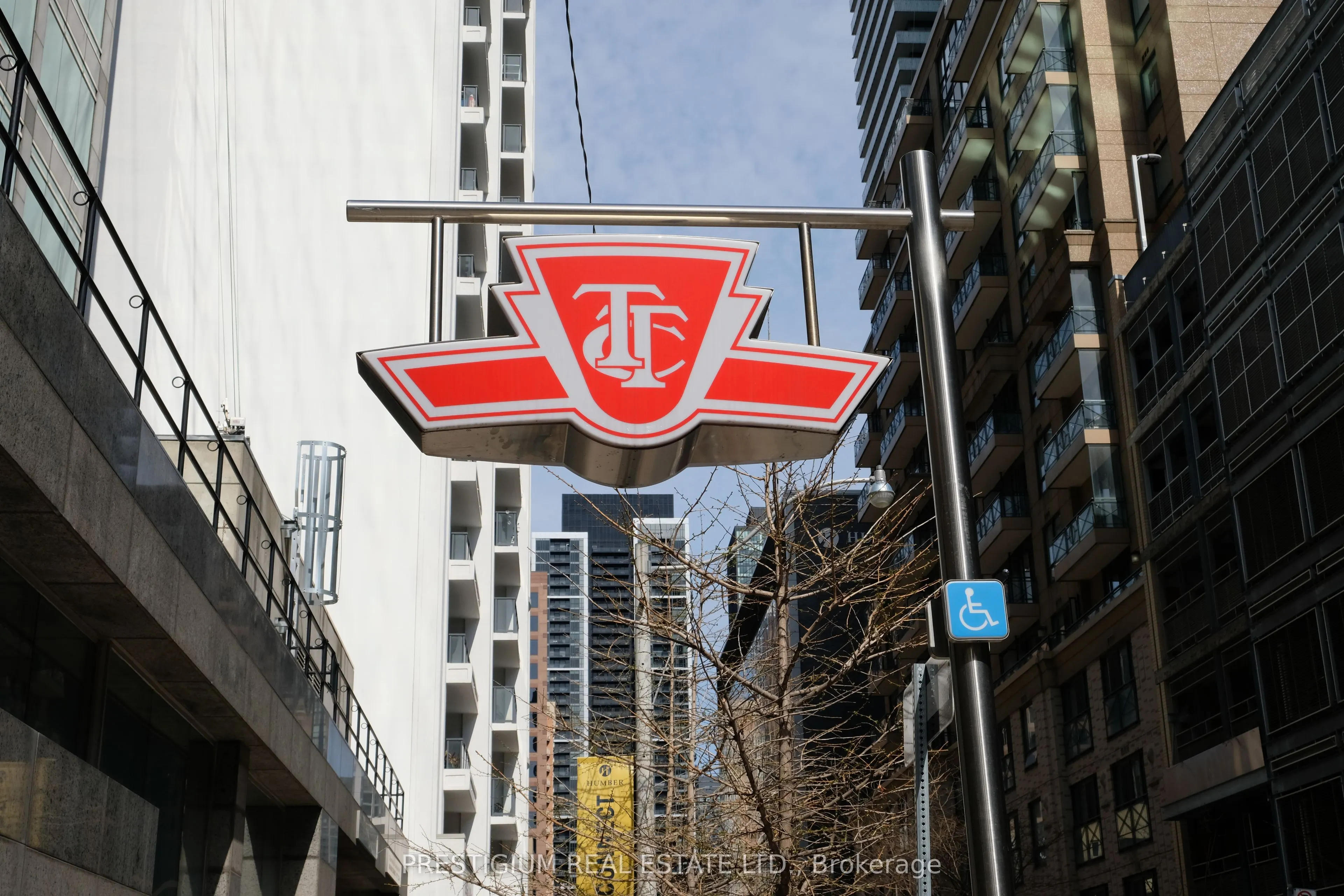 35 Hayden Street, #322