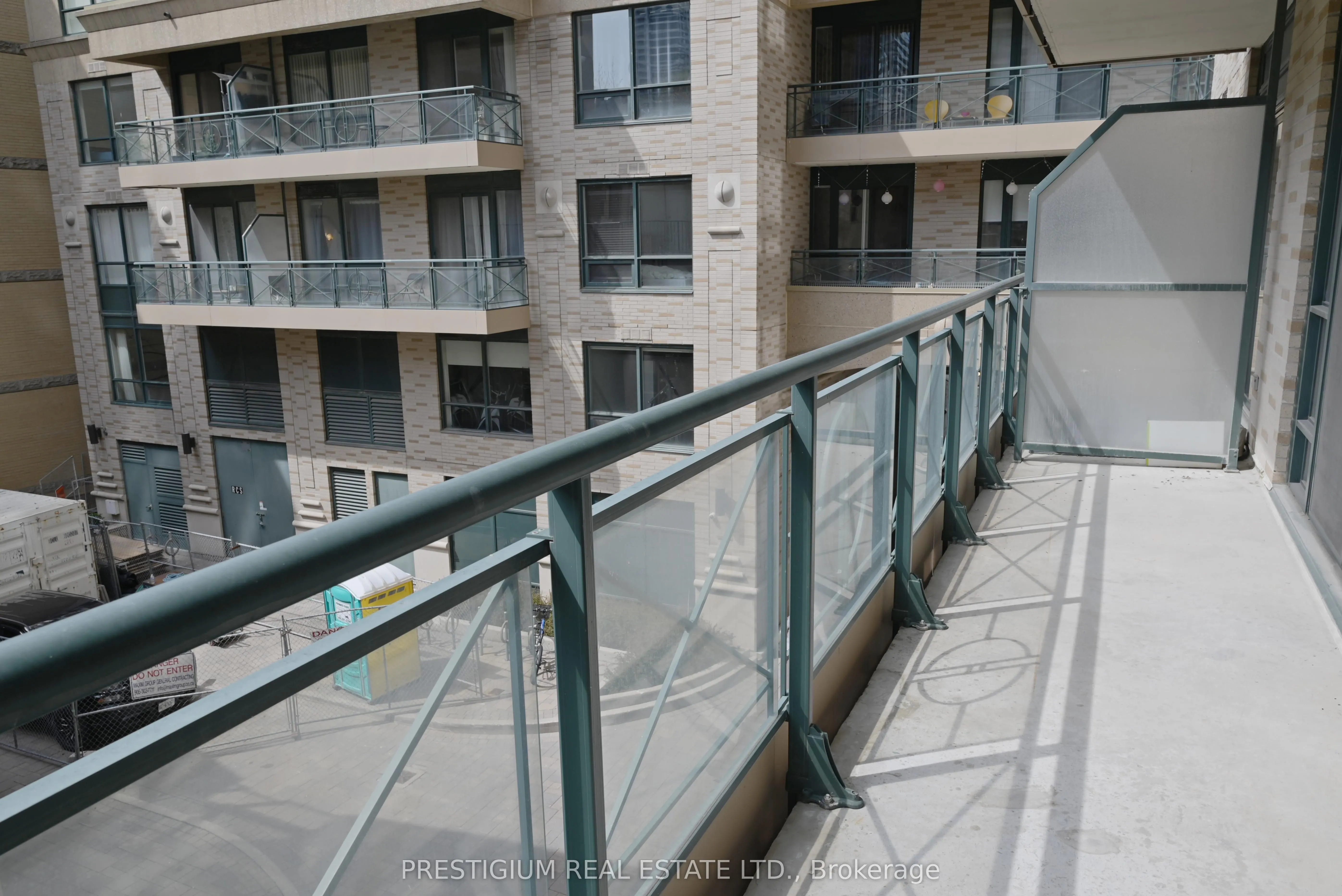 35 Hayden Street, #322