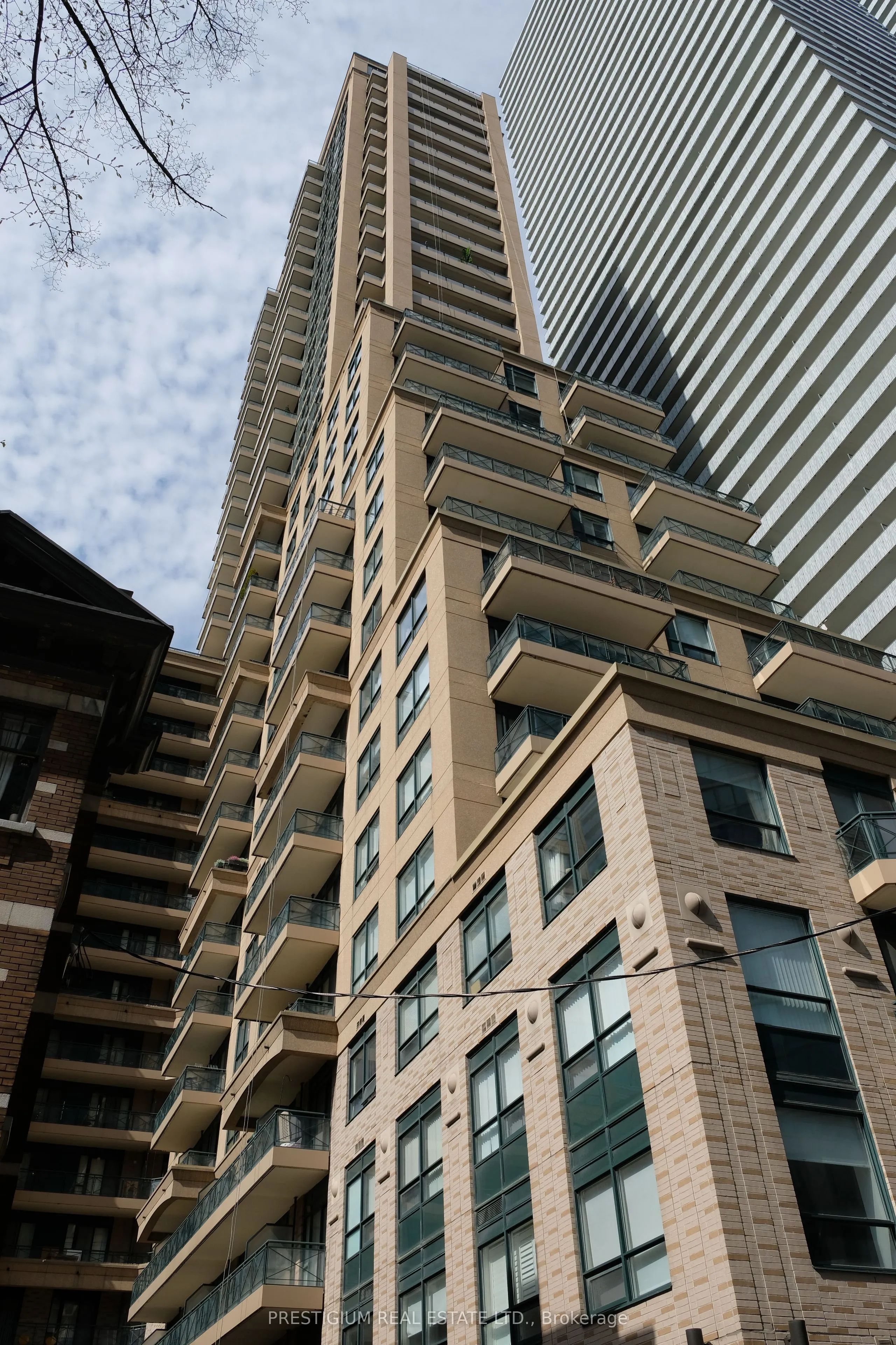 35 Hayden Street, #322