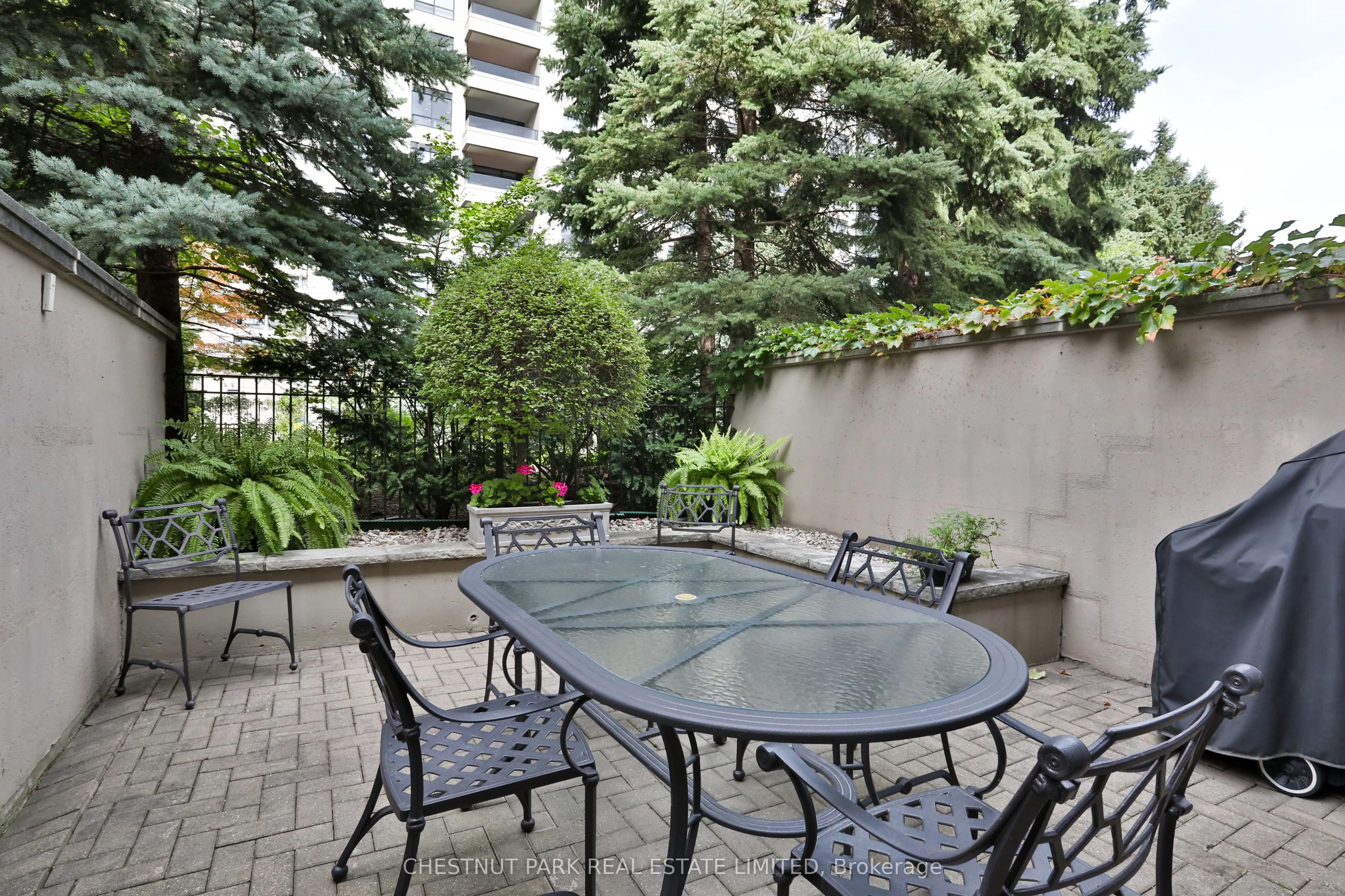 90 Pleasant Boulevard, #4