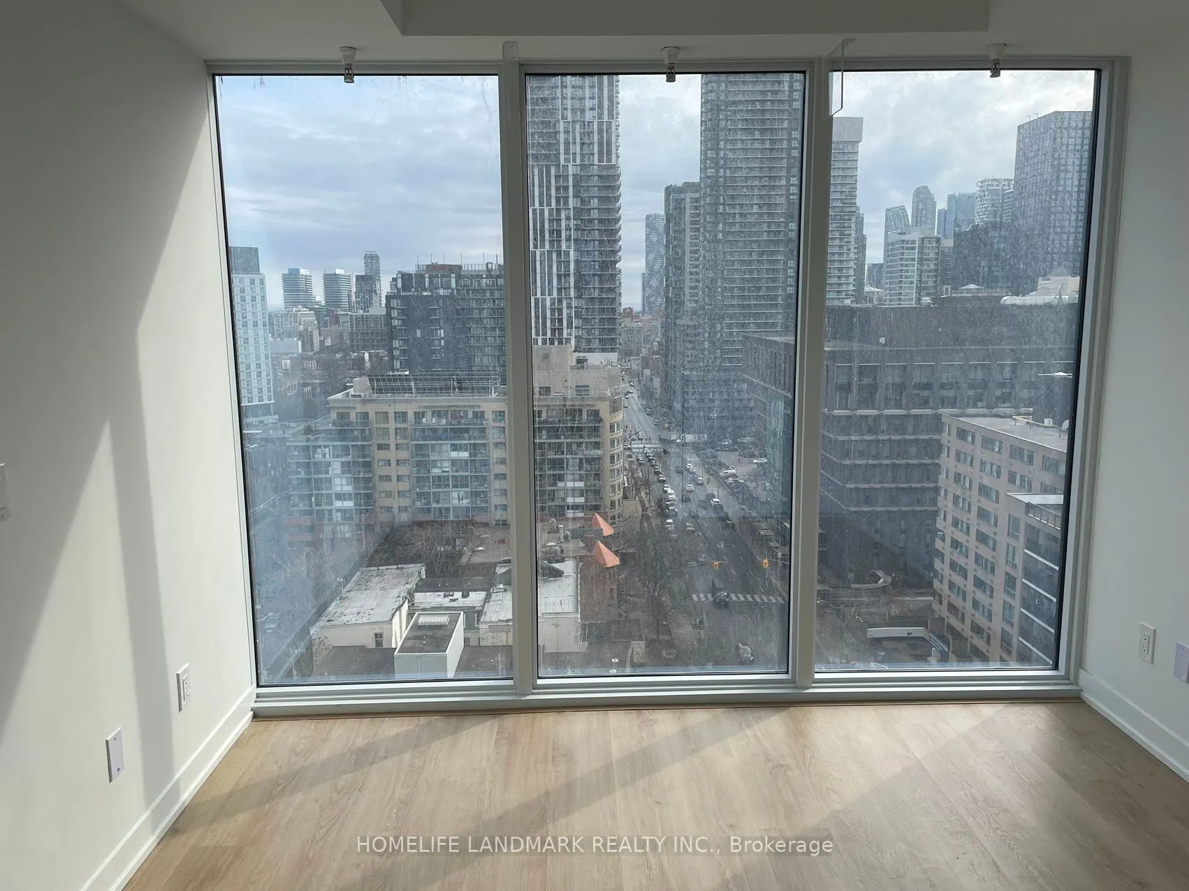 319 Javis Street, #1601