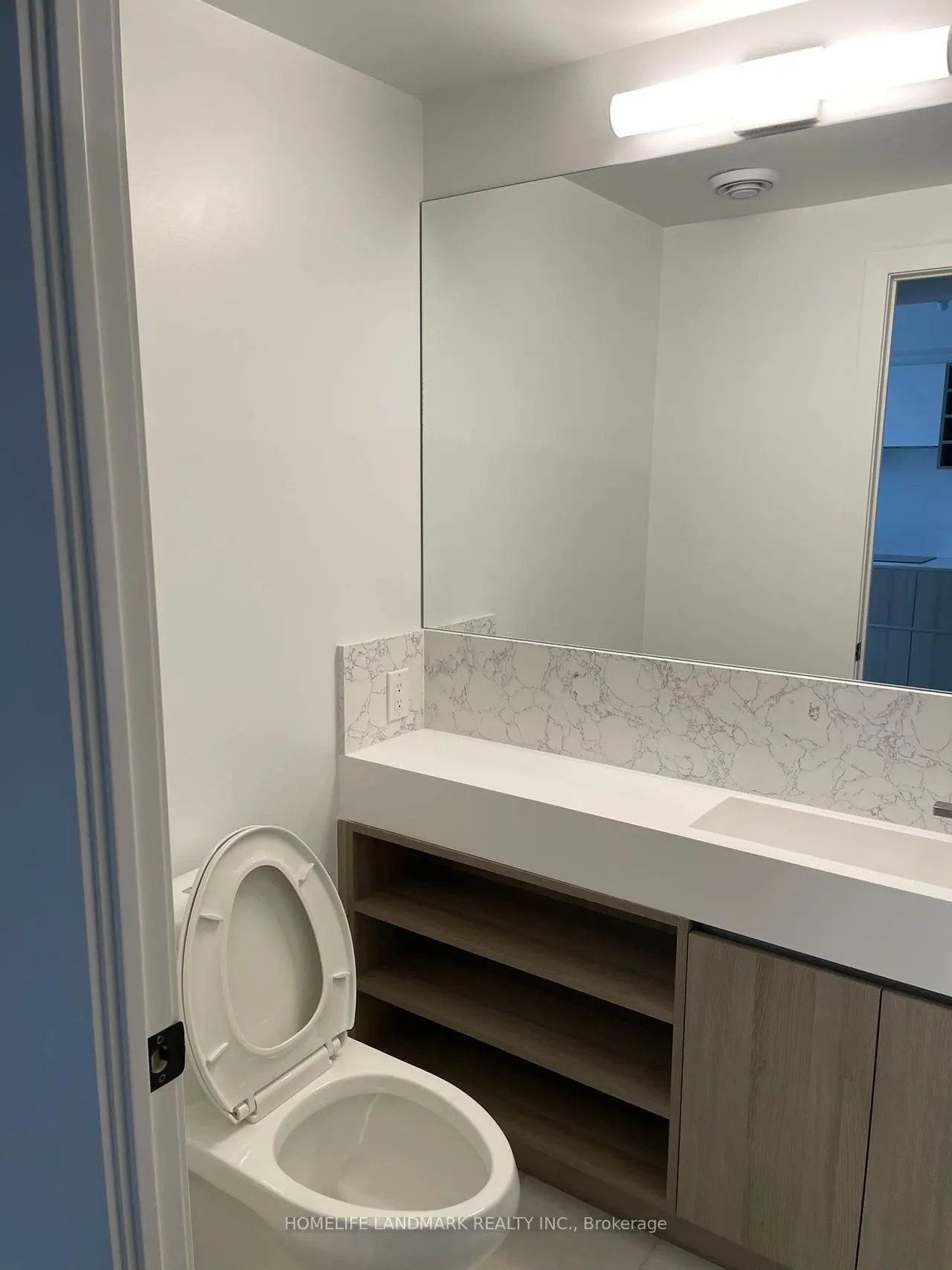 319 Javis Street, #1601