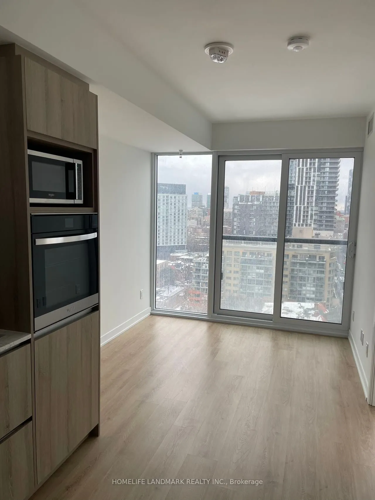 319 Javis Street, #1601
