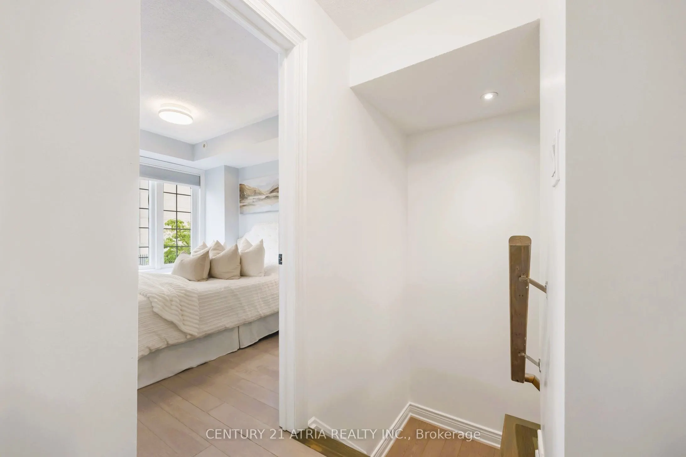 55 Cedarcroft Boulevard, #8