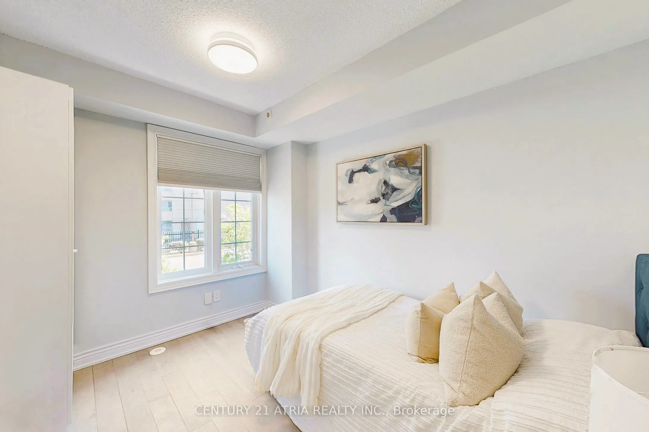 55 Cedarcroft Boulevard, #8