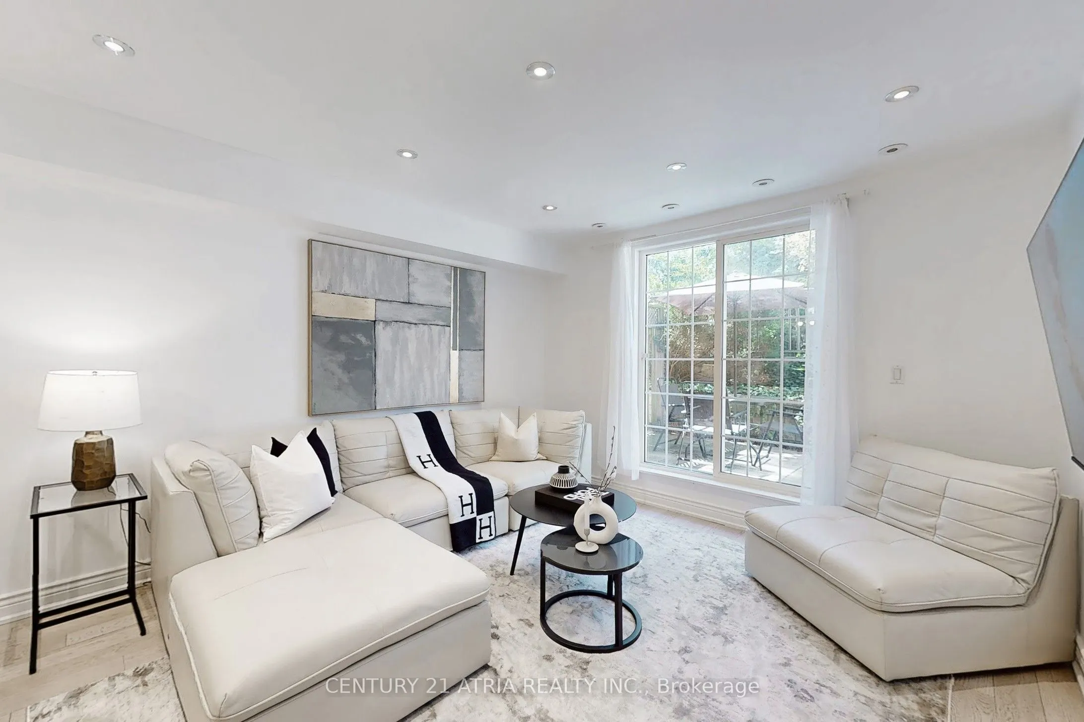 55 Cedarcroft Boulevard, #8