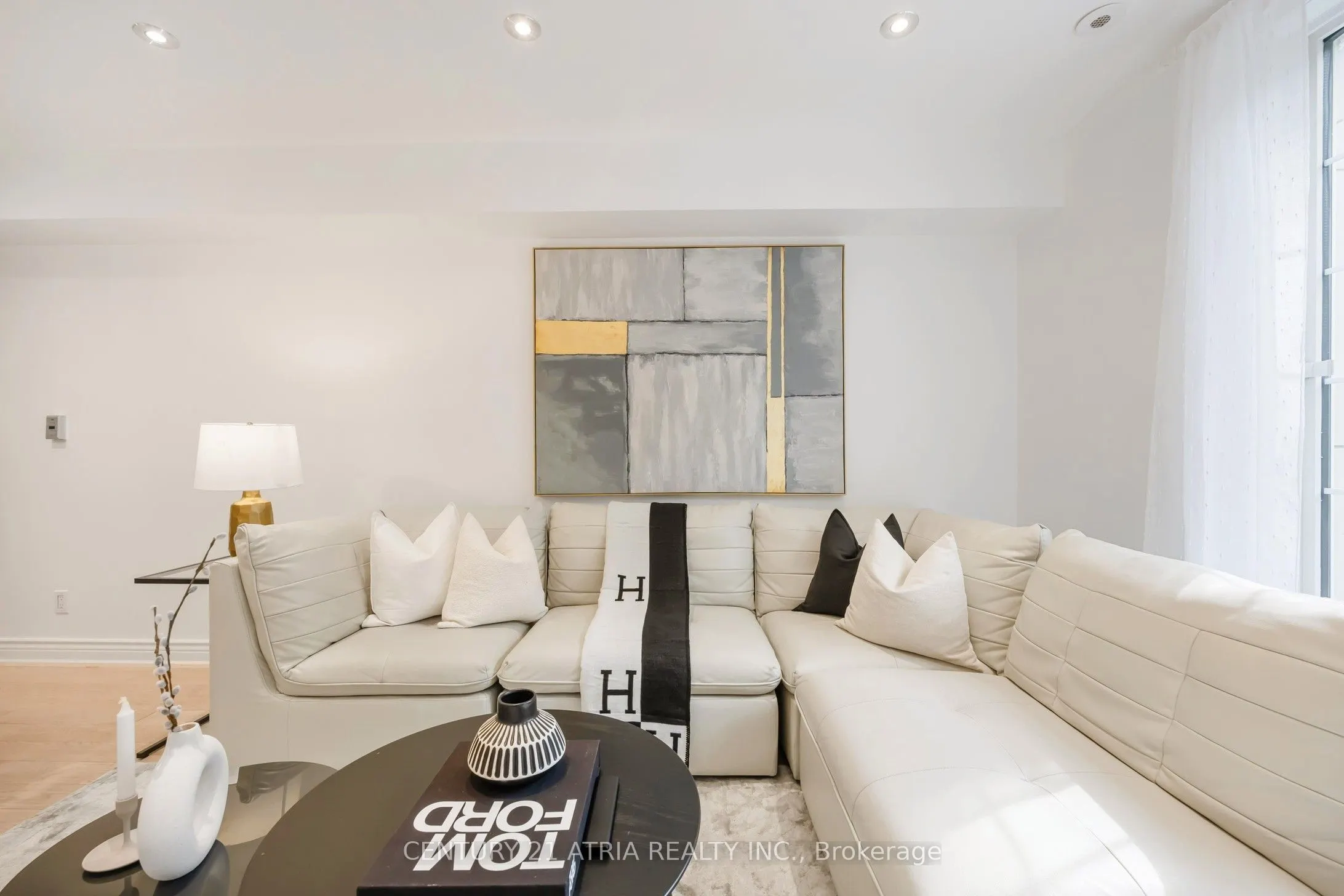 55 Cedarcroft Boulevard, #8