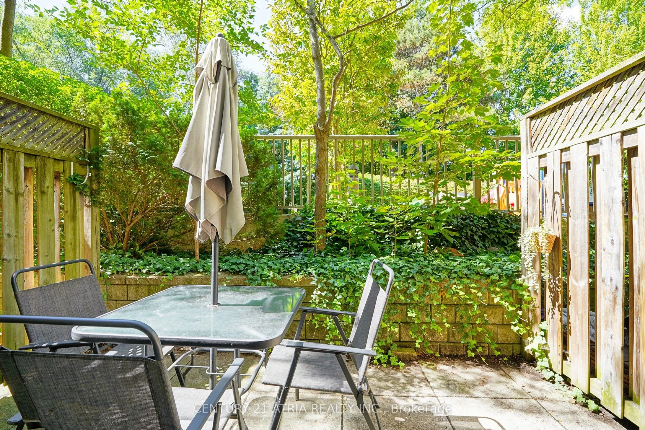 55 Cedarcroft Boulevard, #8