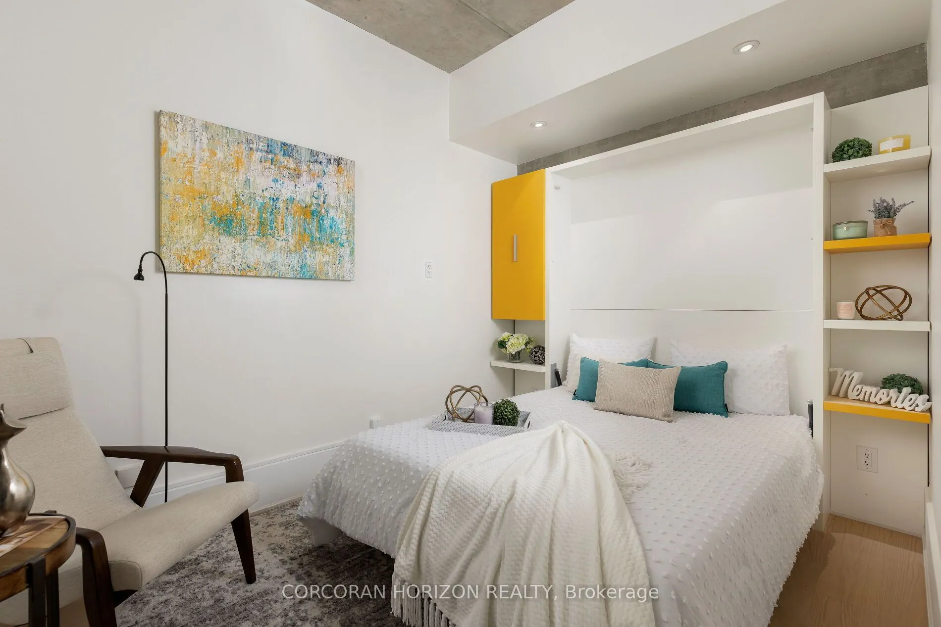 169 John Street, #PH4