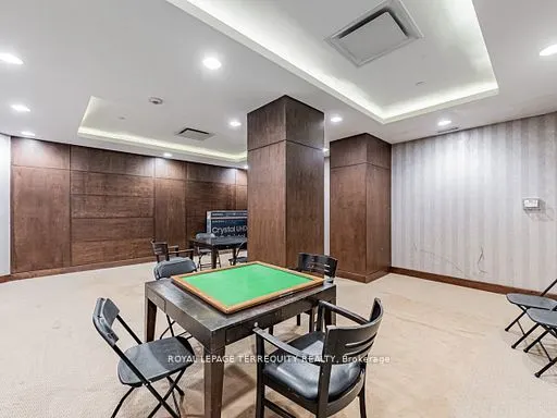 15 Northtown Way, #1719