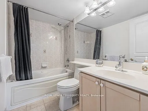 15 Northtown Way, #1719