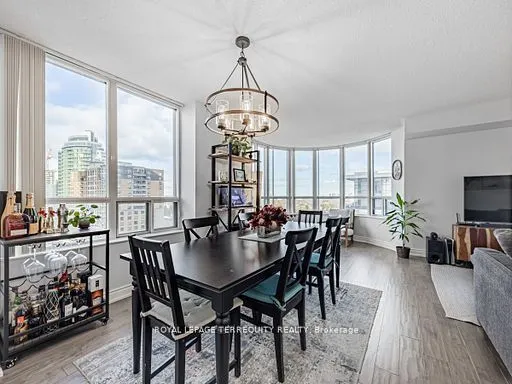 15 Northtown Way, #1719