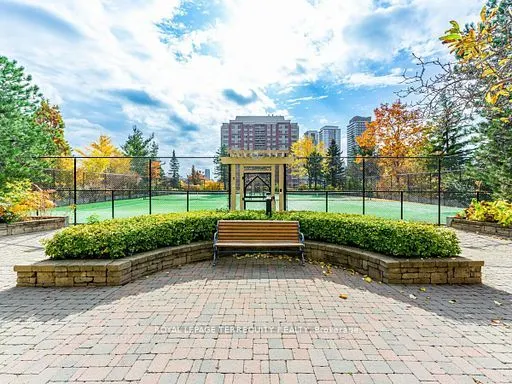 15 Northtown Way, #1719