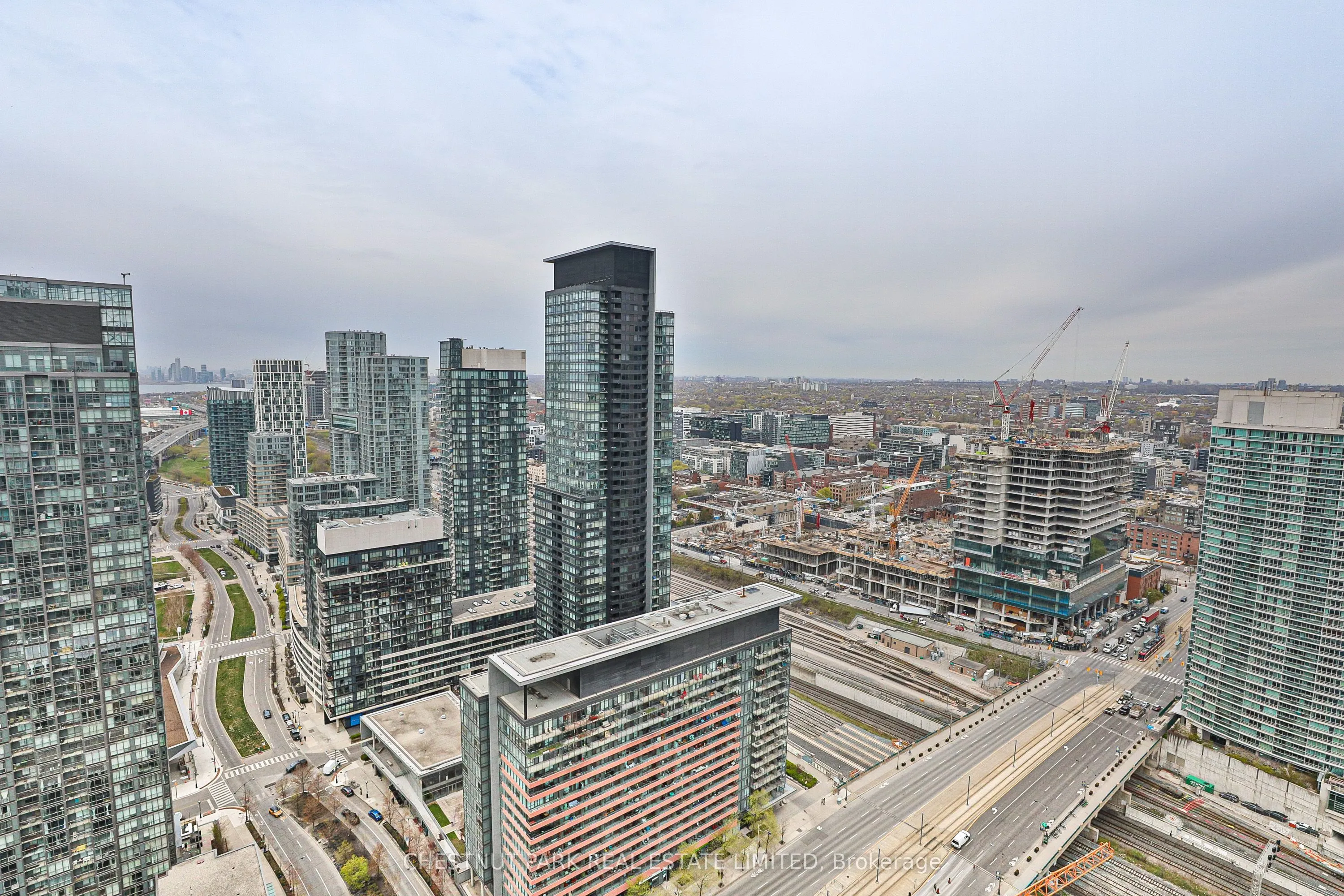 10 Navy Wharf Court, #Ph01