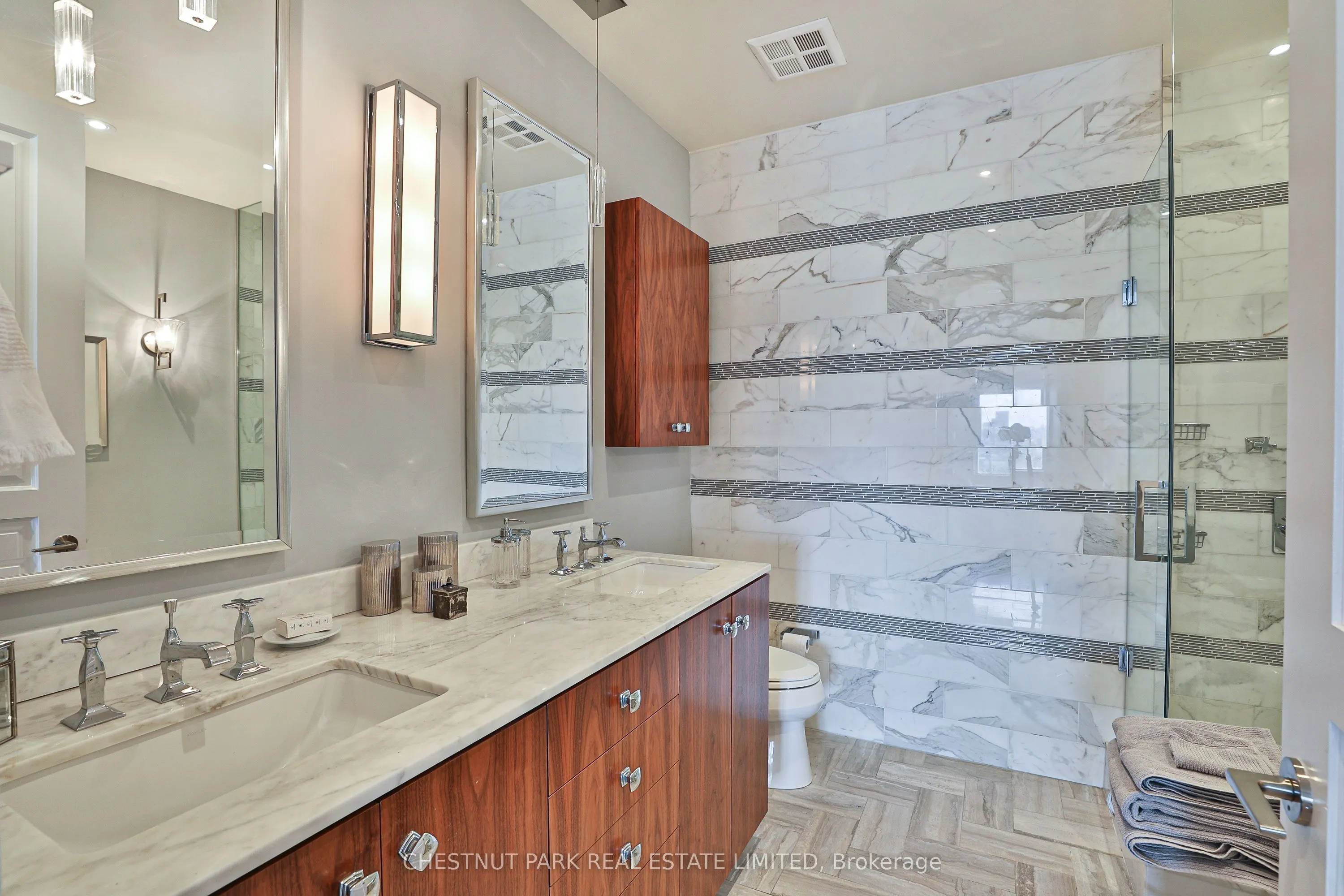 10 Navy Wharf Court, #Ph01