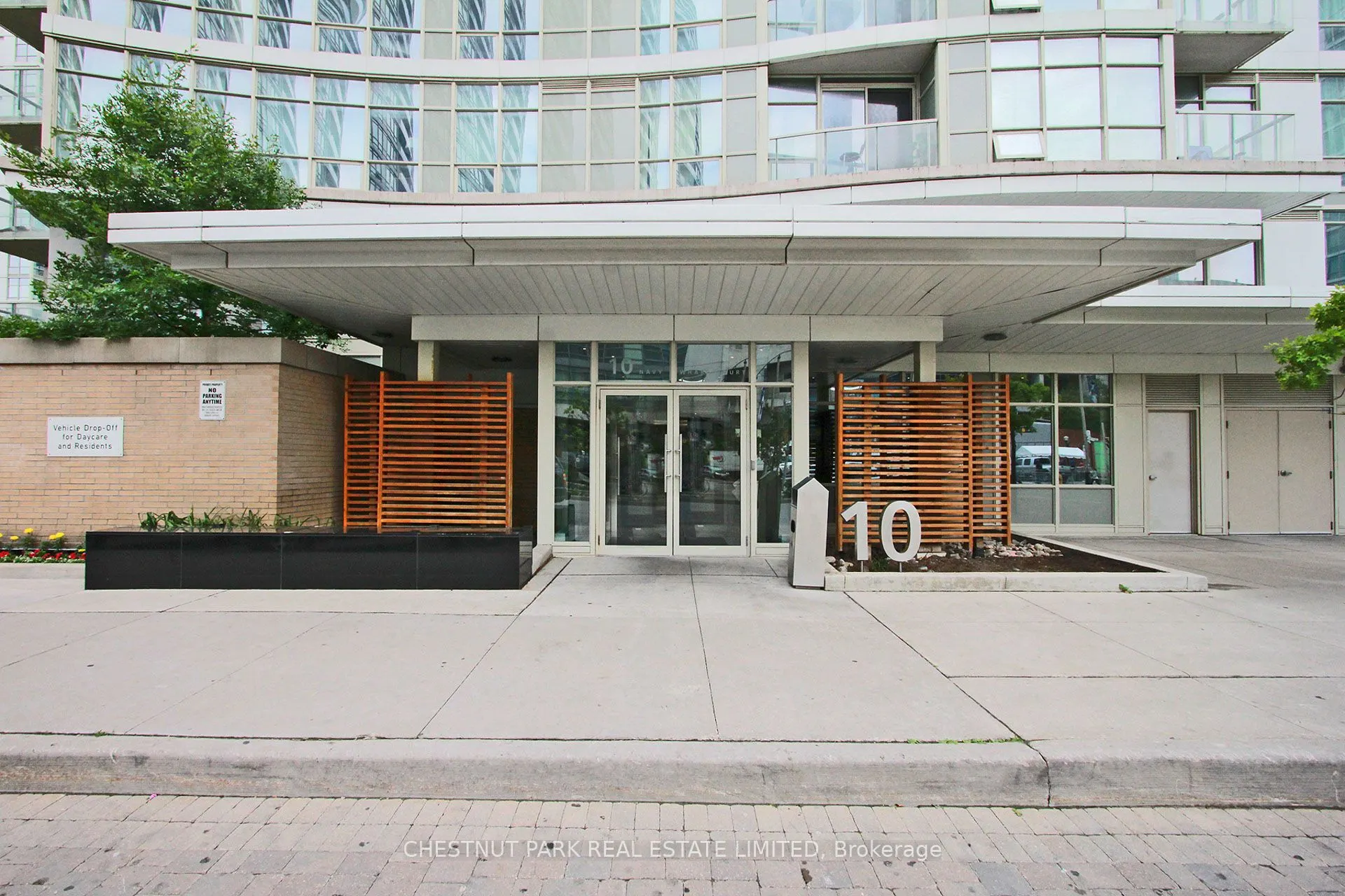 10 Navy Wharf Court, #Ph01