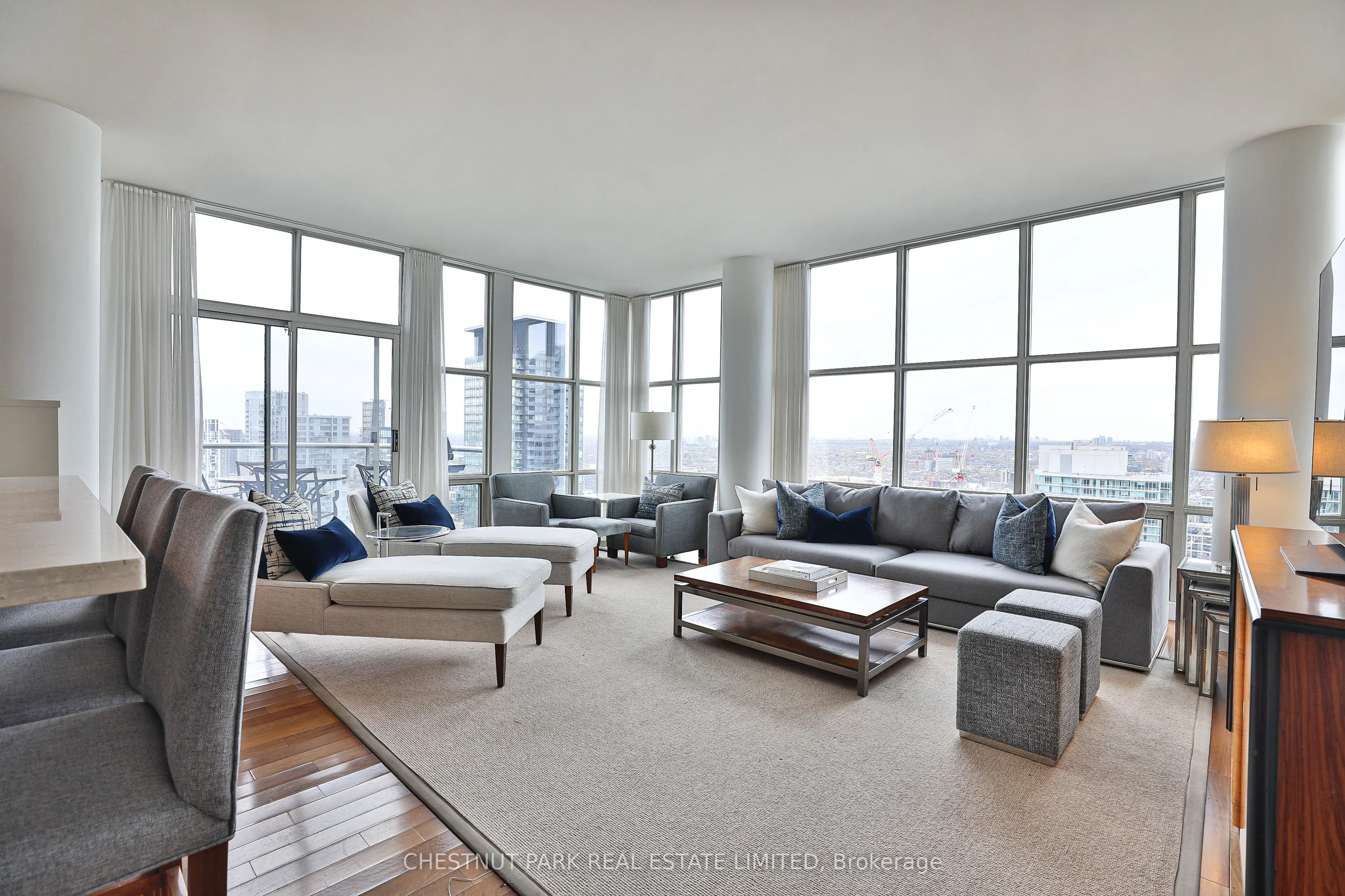 10 Navy Wharf Court, #Ph01