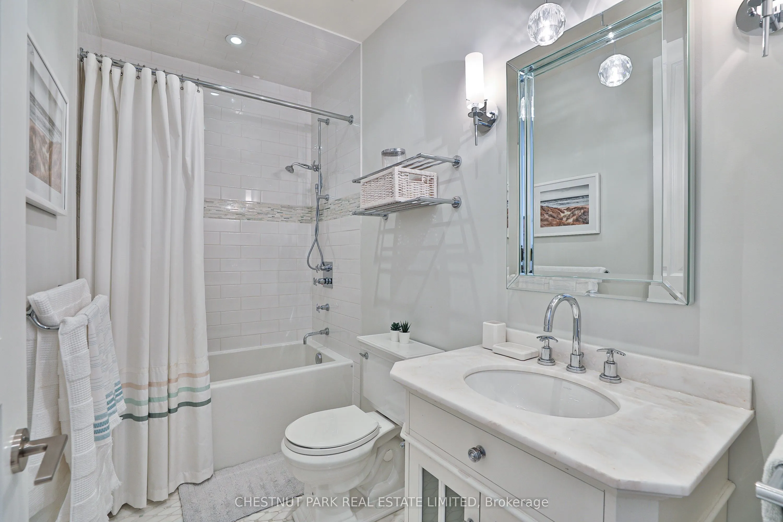 10 Navy Wharf Court, #Ph01