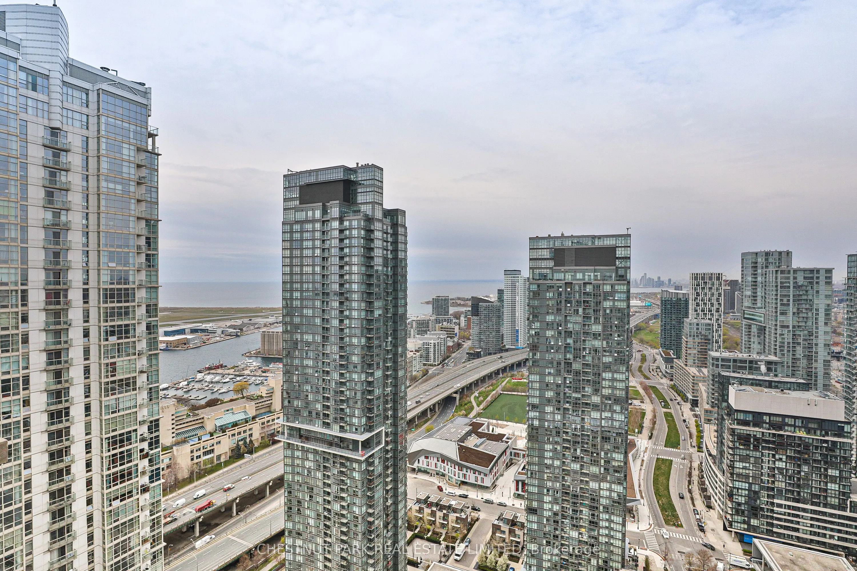 10 Navy Wharf Court, #Ph01