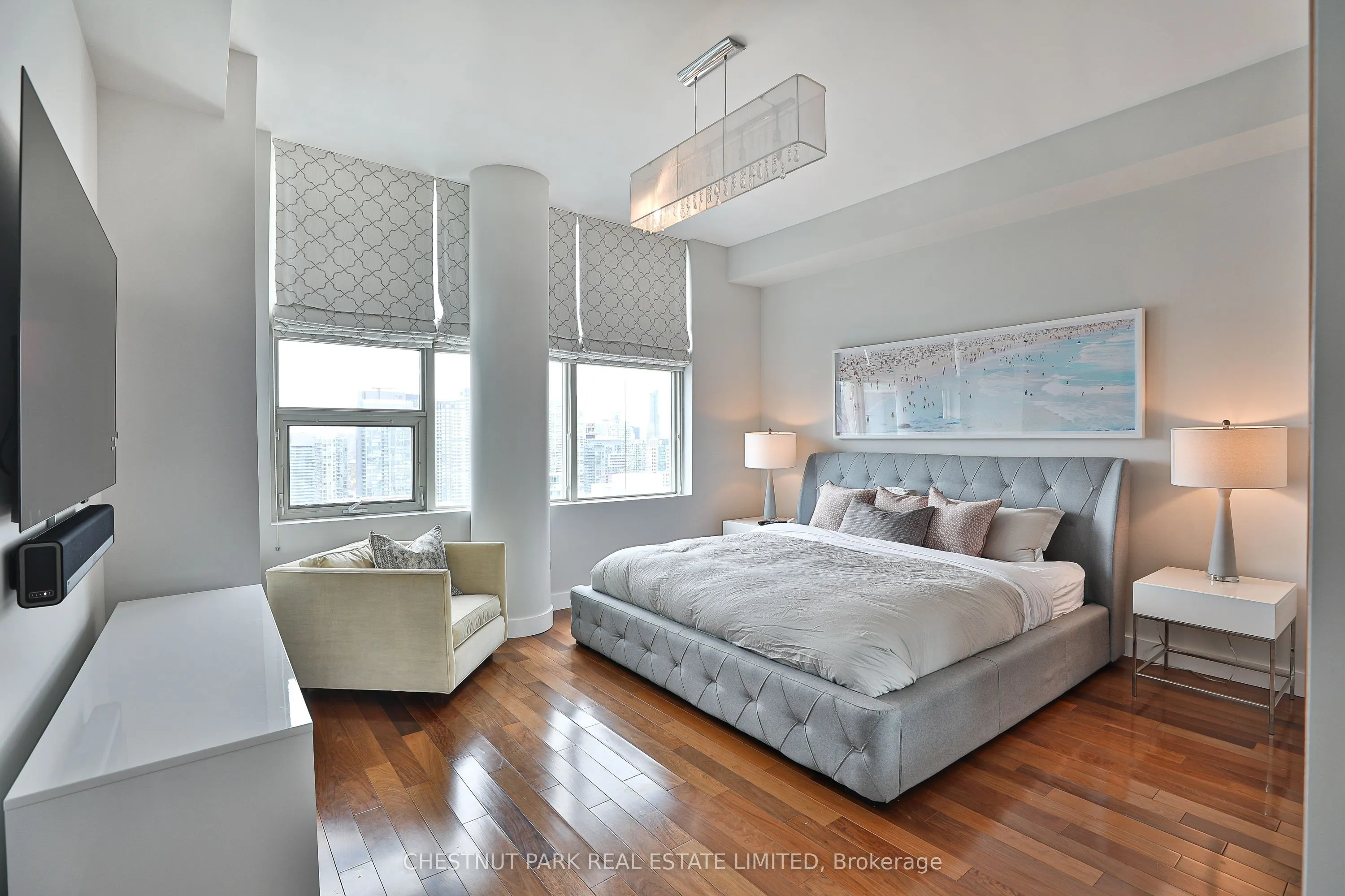 10 Navy Wharf Court, #Ph01