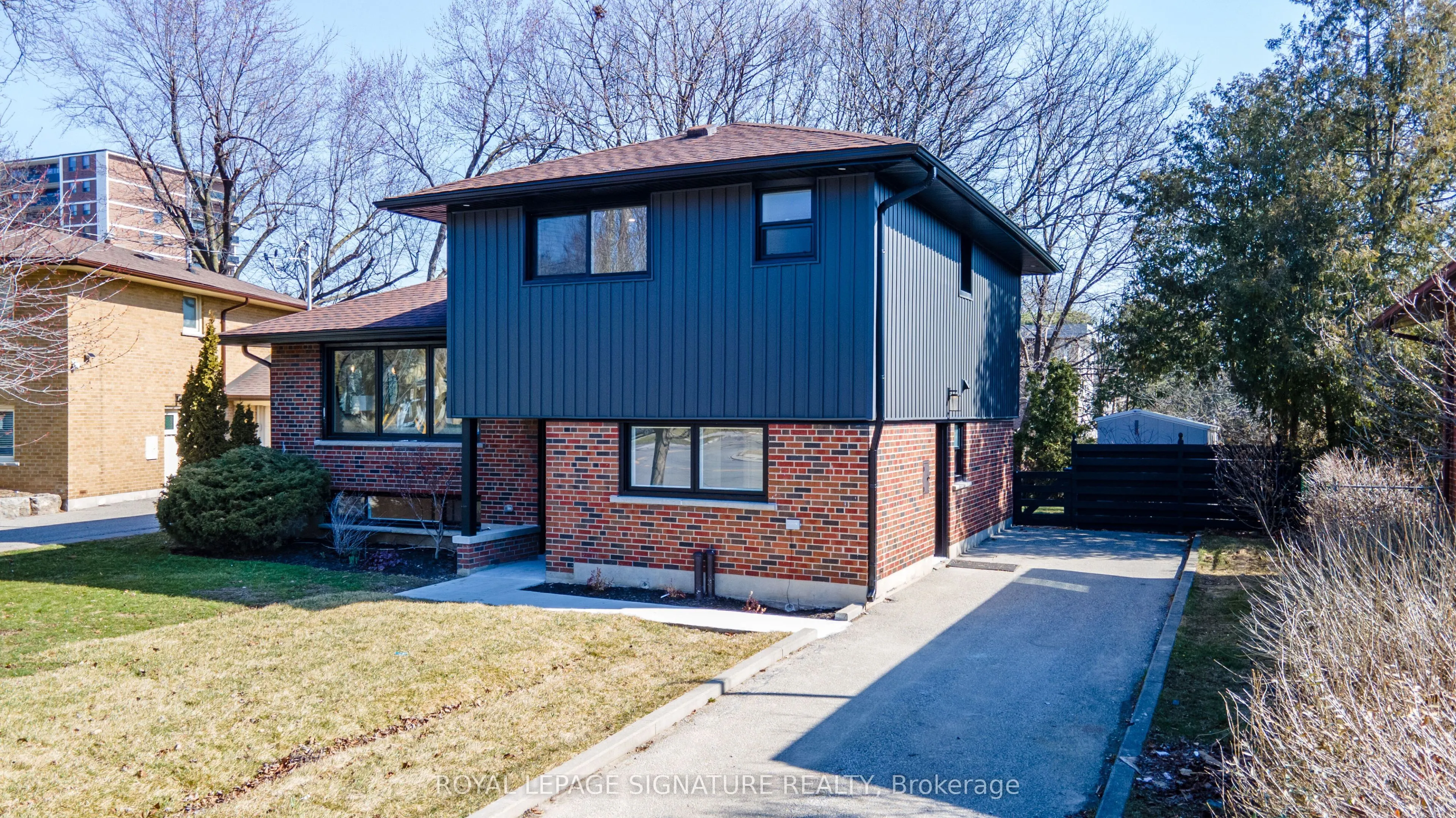 181 Broadlands Boulevard