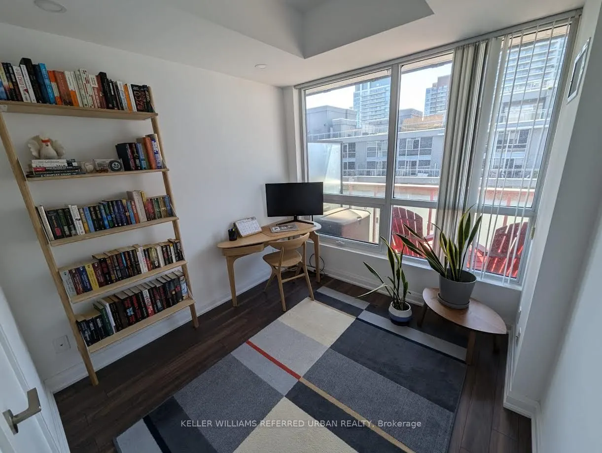 1030 King Street W, #938