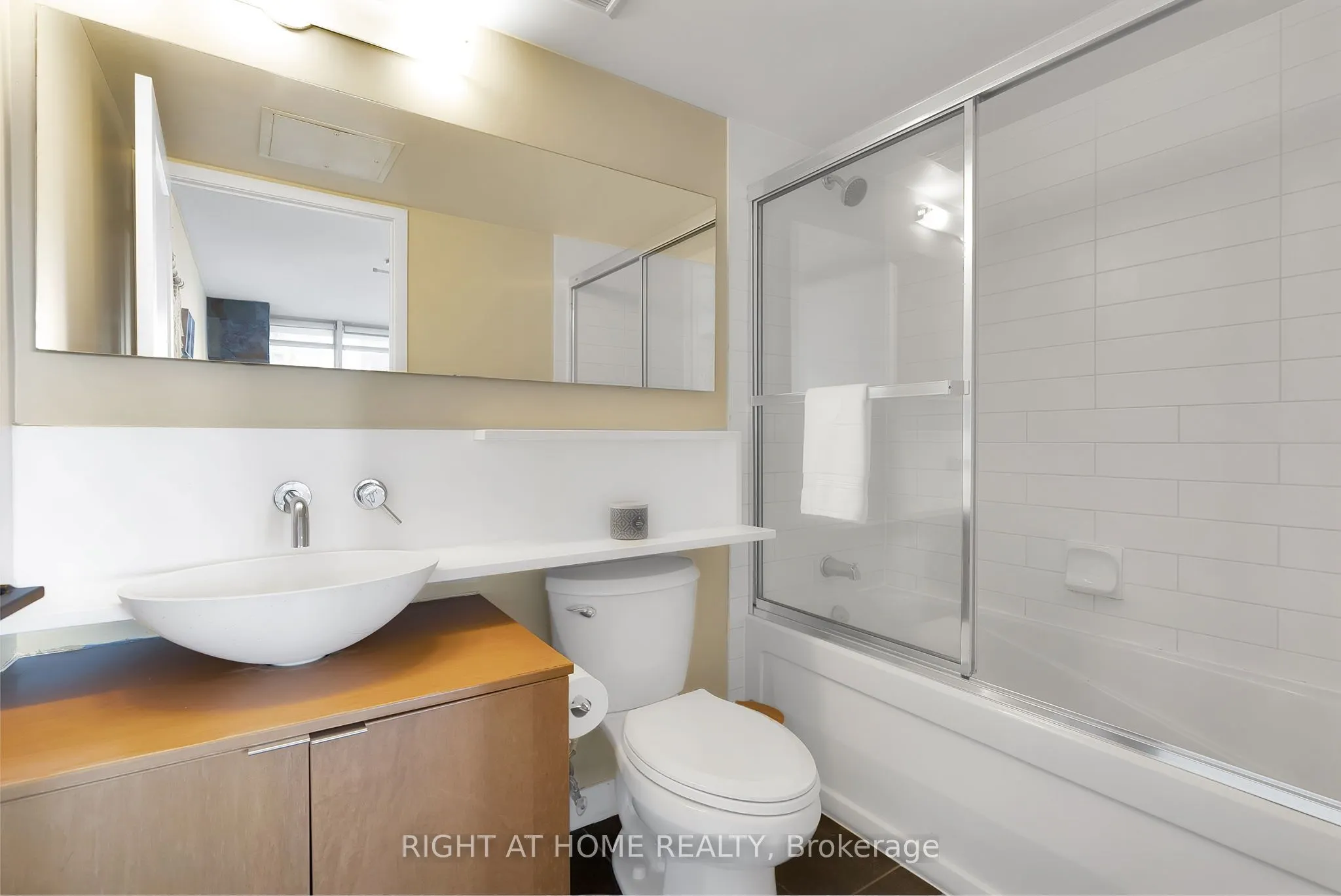 15 Fort York Boulevard, #3205