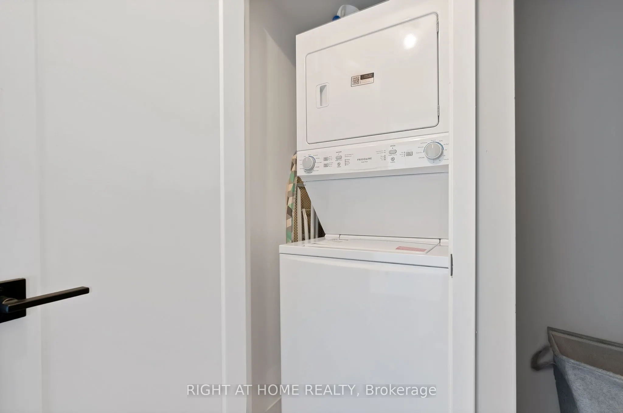 15 Fort York Boulevard, #3205