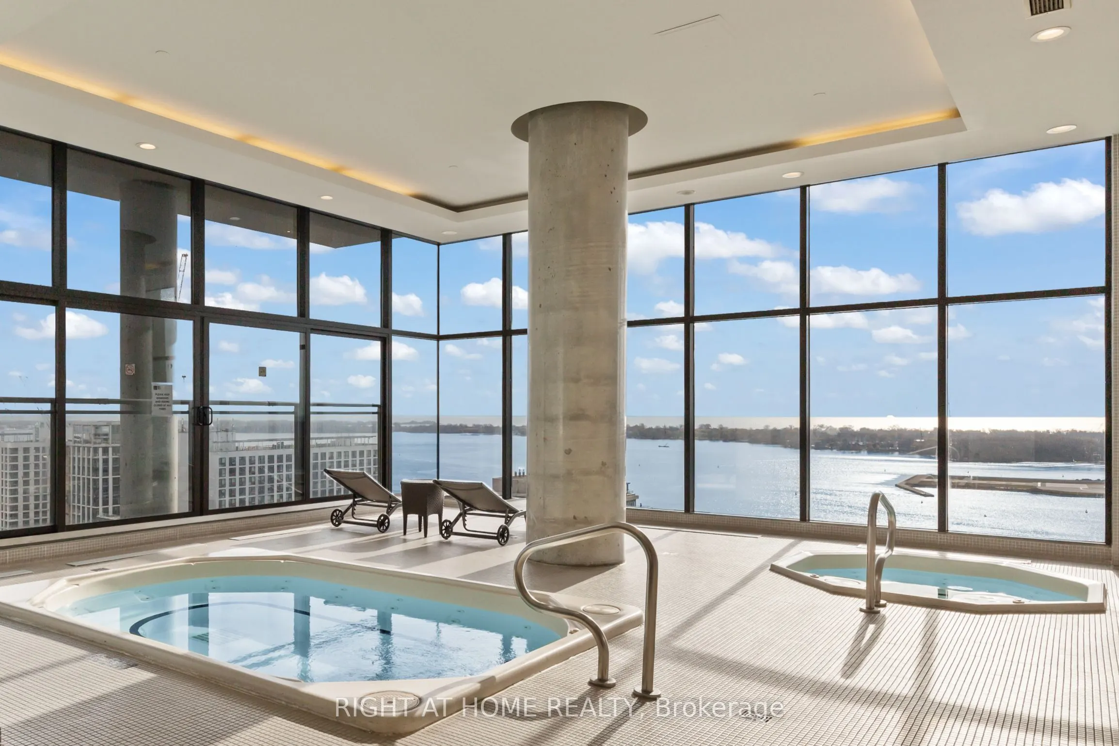 15 Fort York Boulevard, #3205