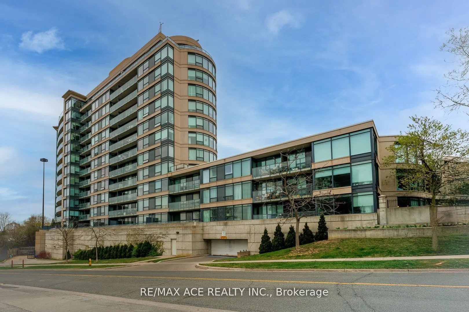18 Valley Woods Road, #605