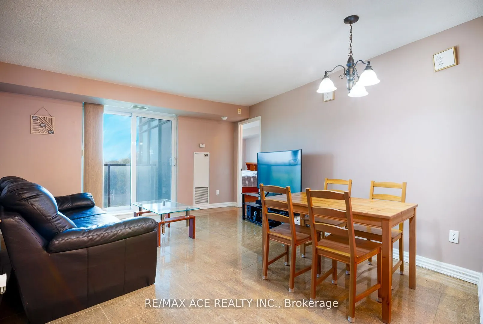 18 Valley Woods Road, #605