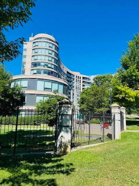 18 Valley Woods Road, #605