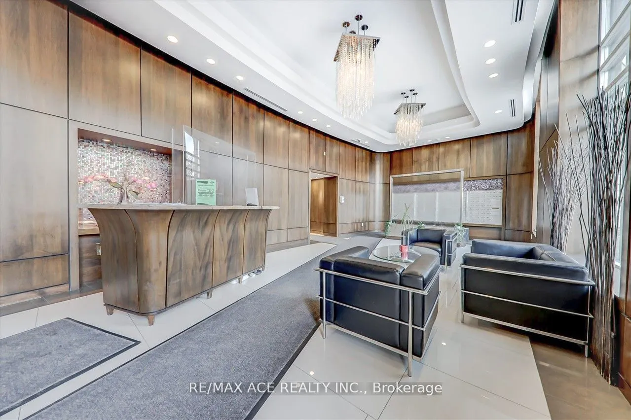 18 Valley Woods Road, #605
