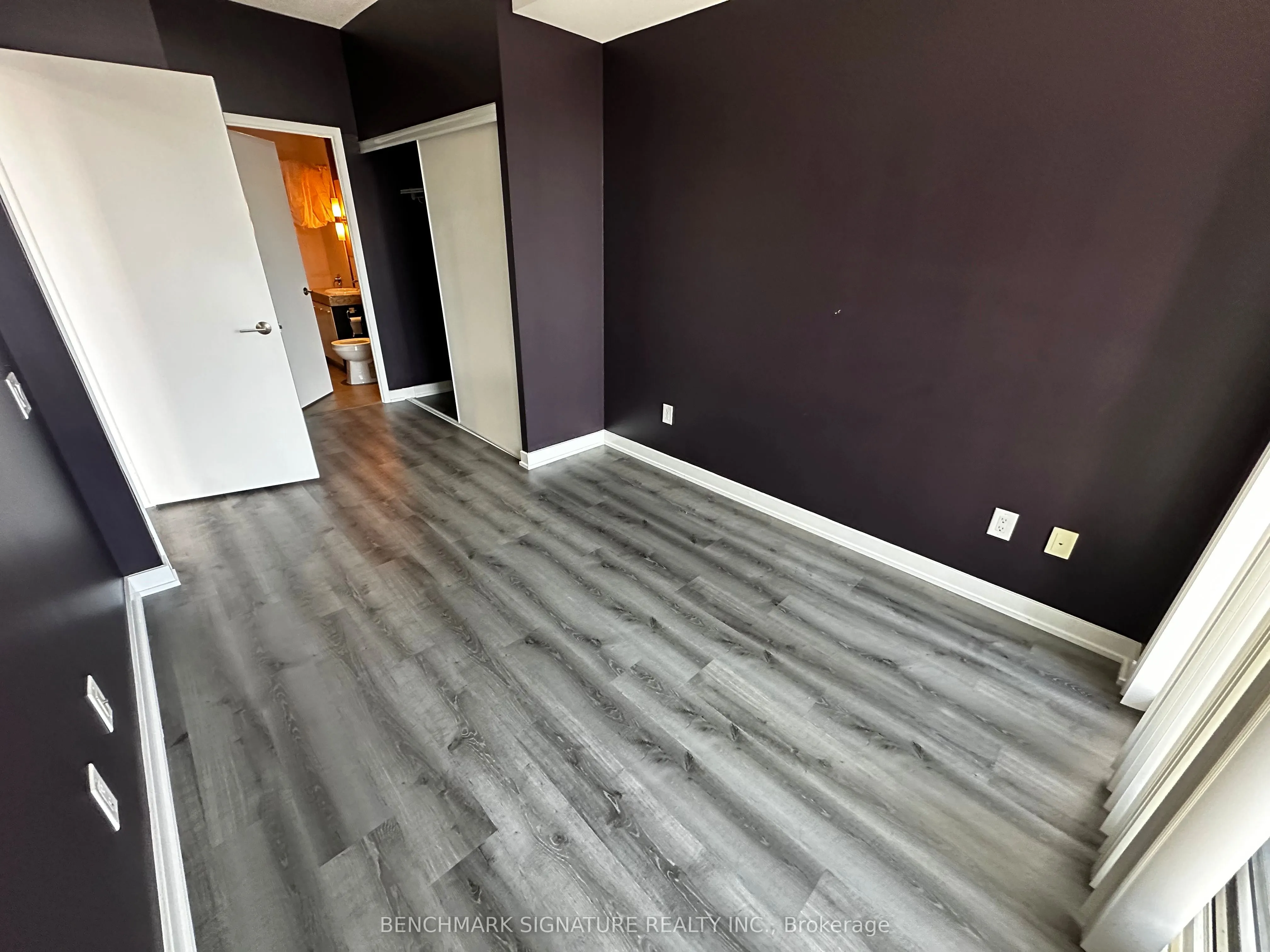 29 Singer Court, #2203