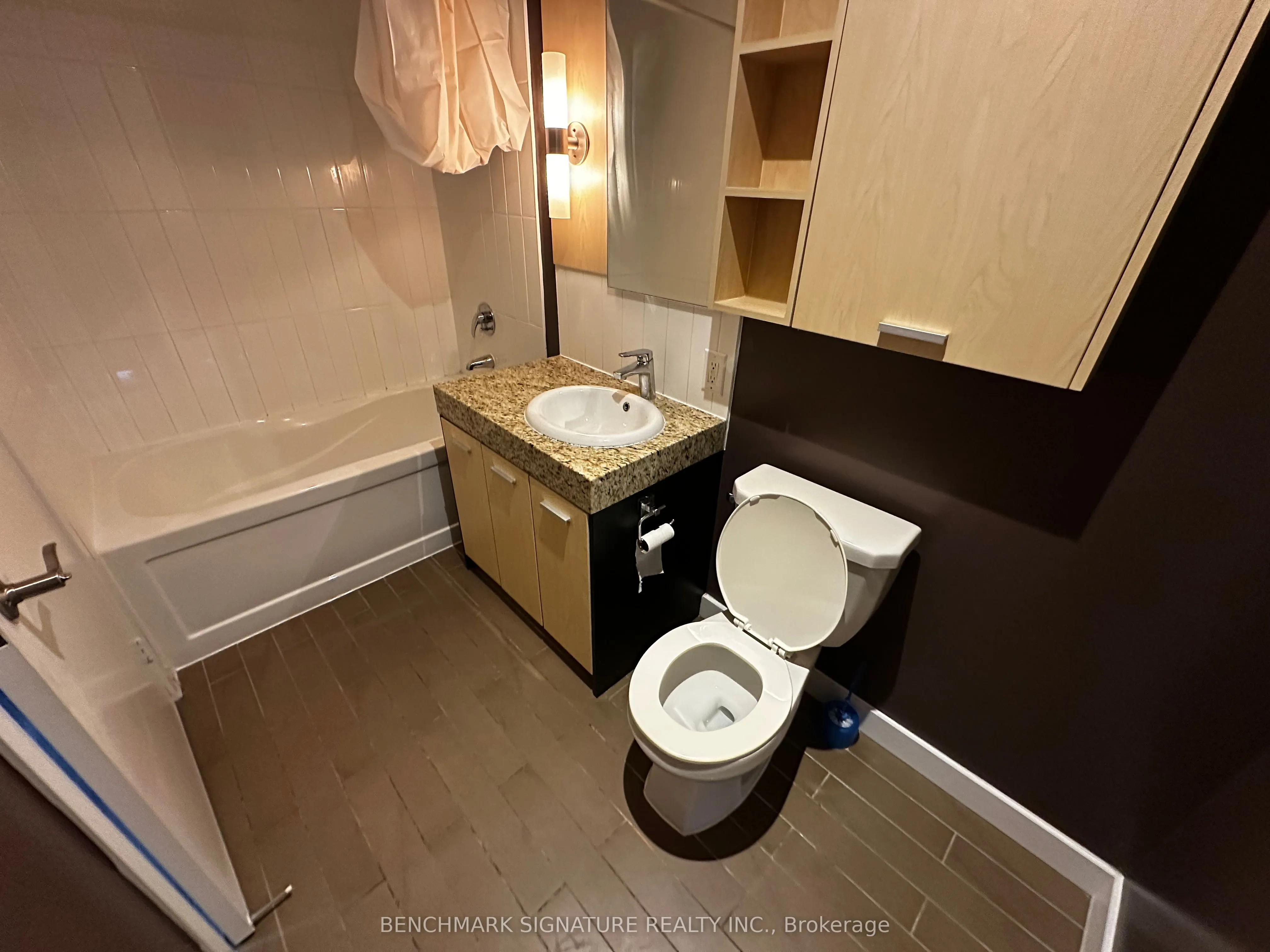 29 Singer Court, #2203
