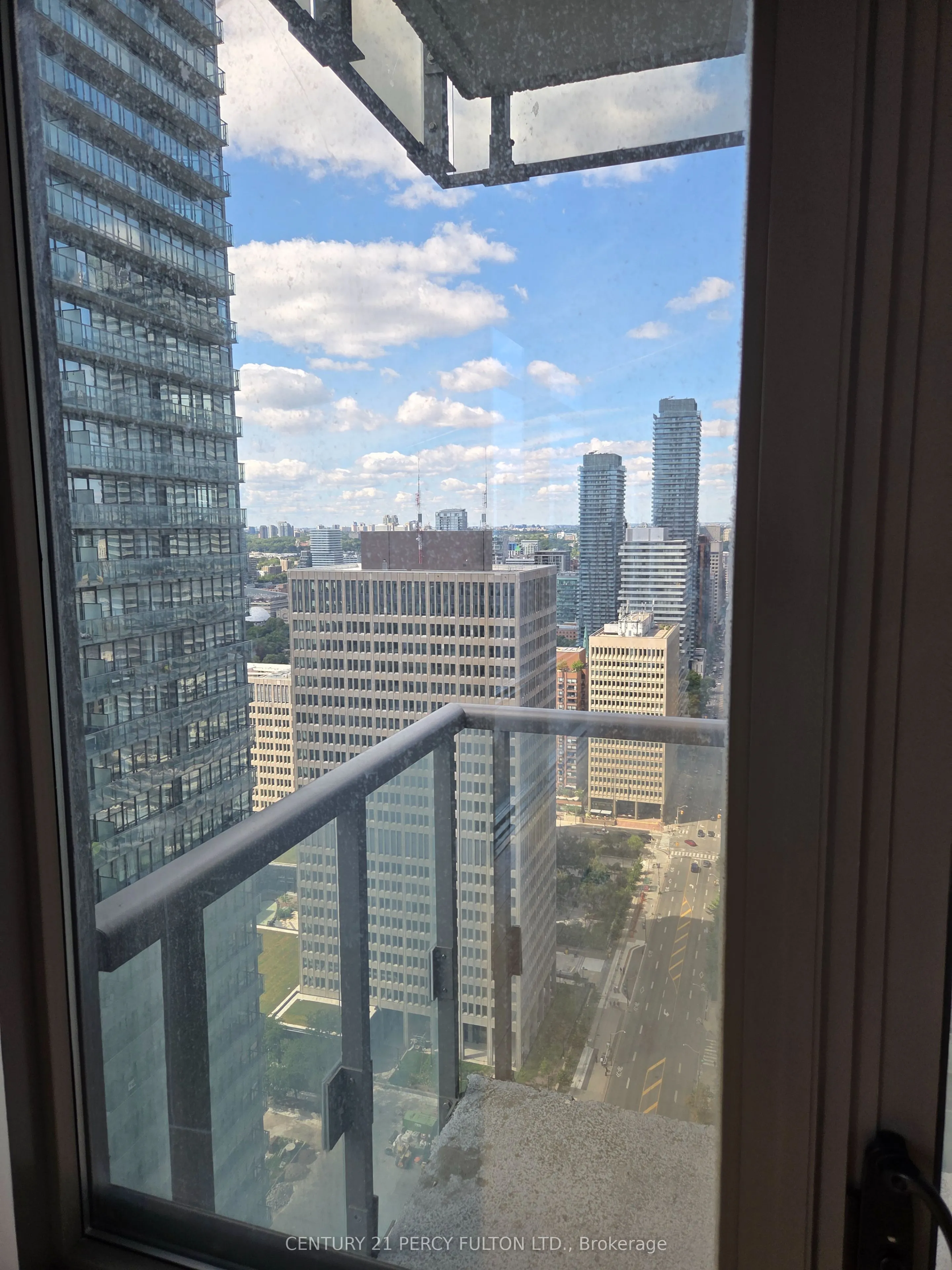 38 Grenville Street, #3802