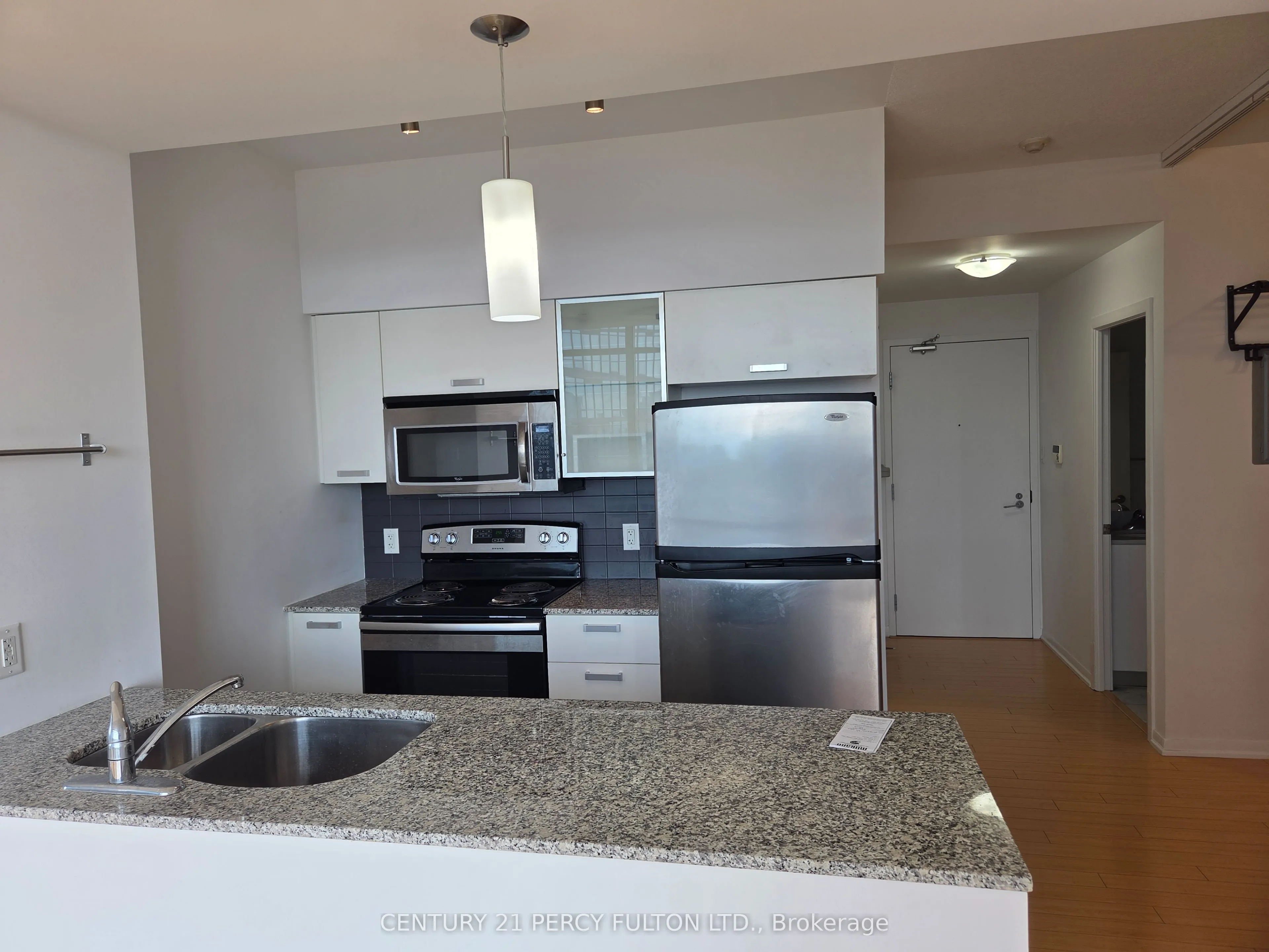 38 Grenville Street, #3802
