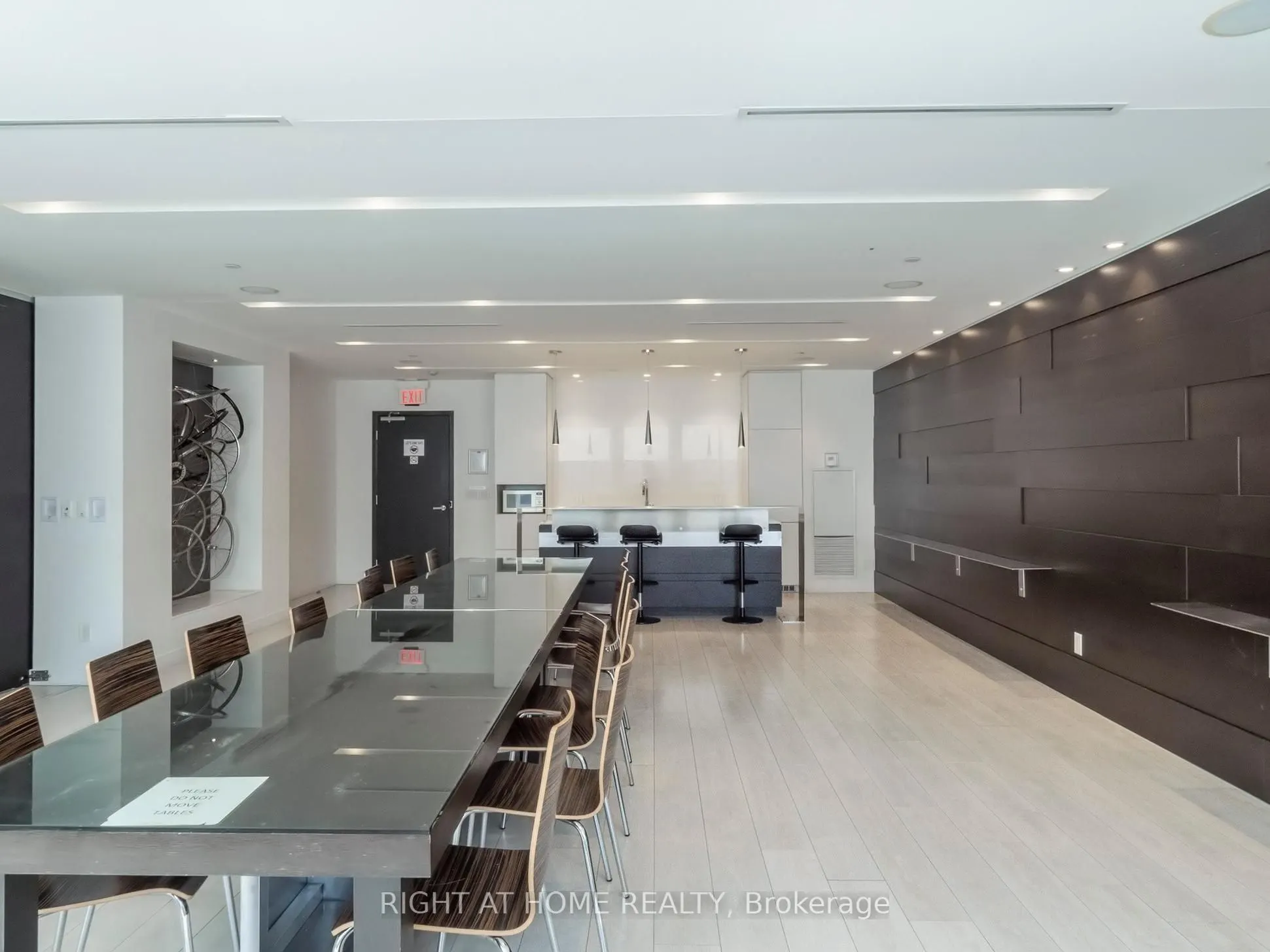 55 Regent Park Boulevard, #1407